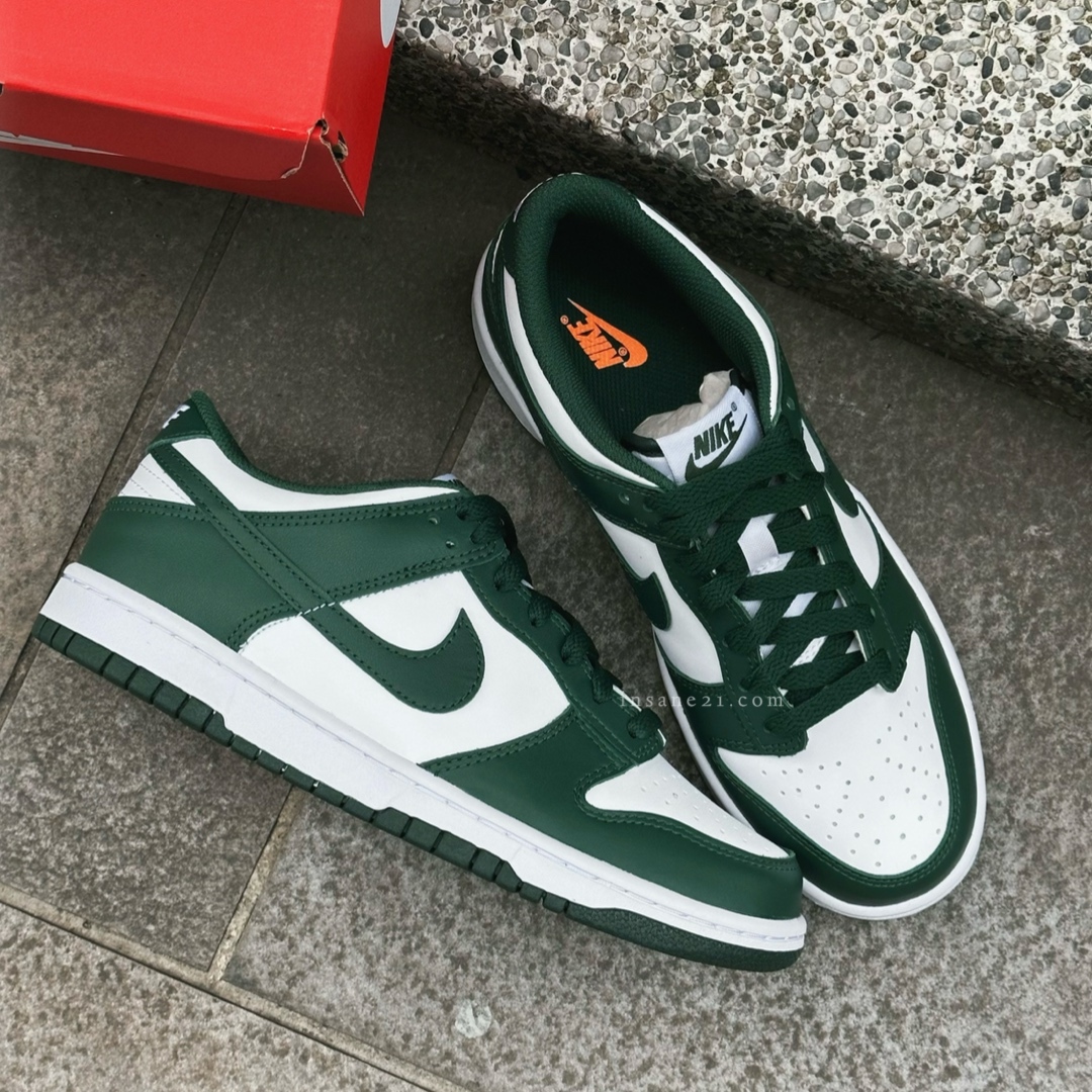 NIKE DUNK LOW TEAM GREEN 白綠大童款CW1590-102