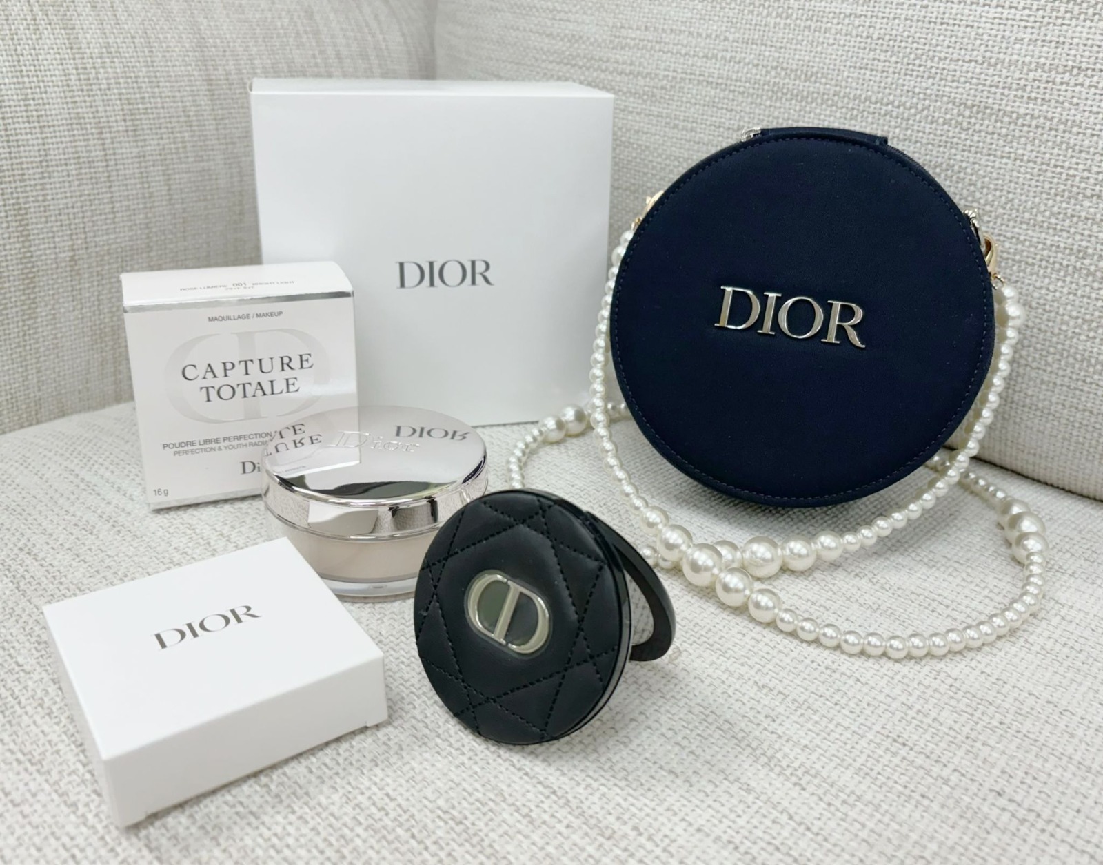 cc8558 Dior Beauty最新款棉布質地圓餅X蜜粉套裝 $599/1  $1160/2