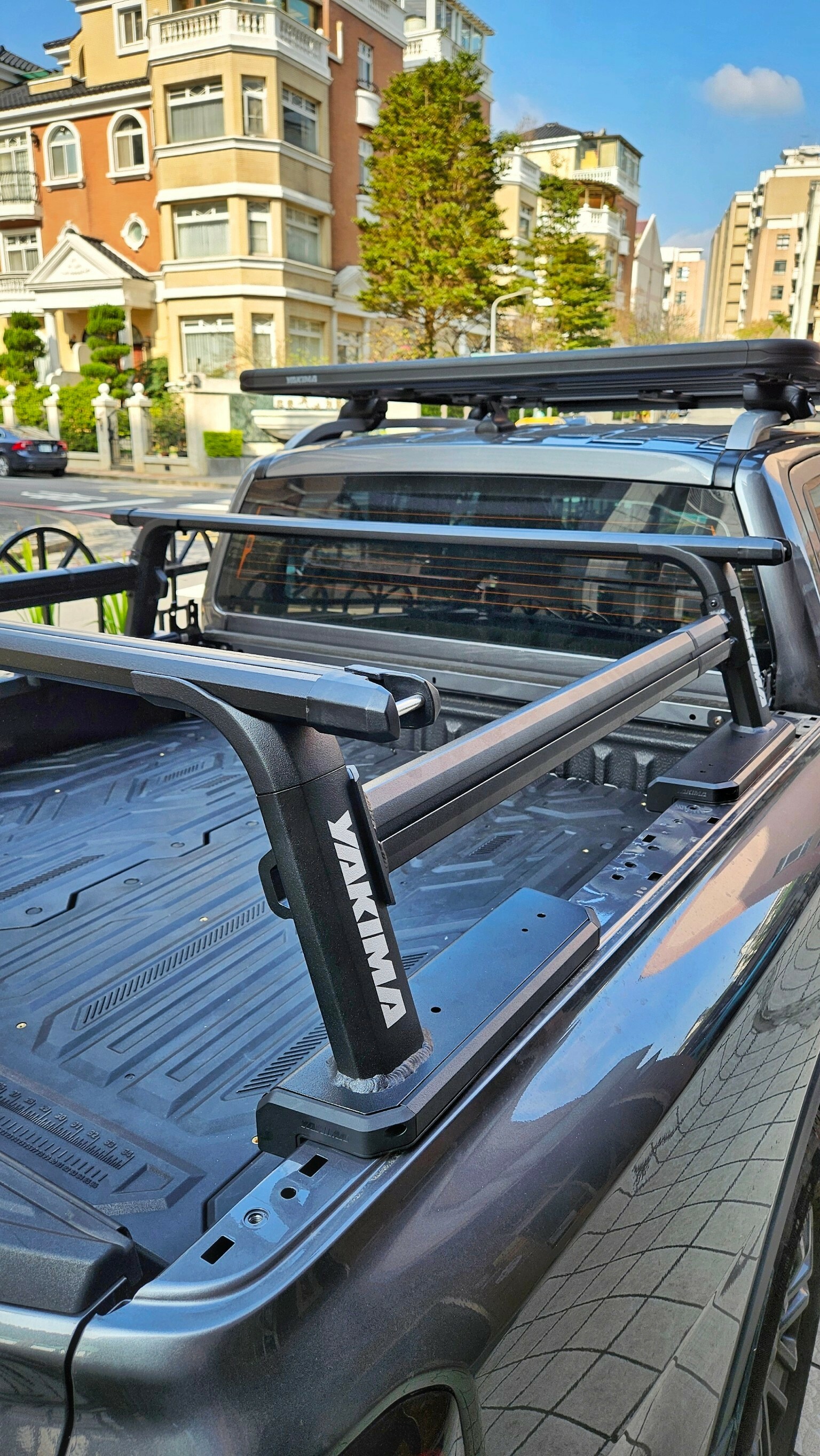 YAKIMA 1151 OverHaul HD 可調式重型貨卡貨斗架