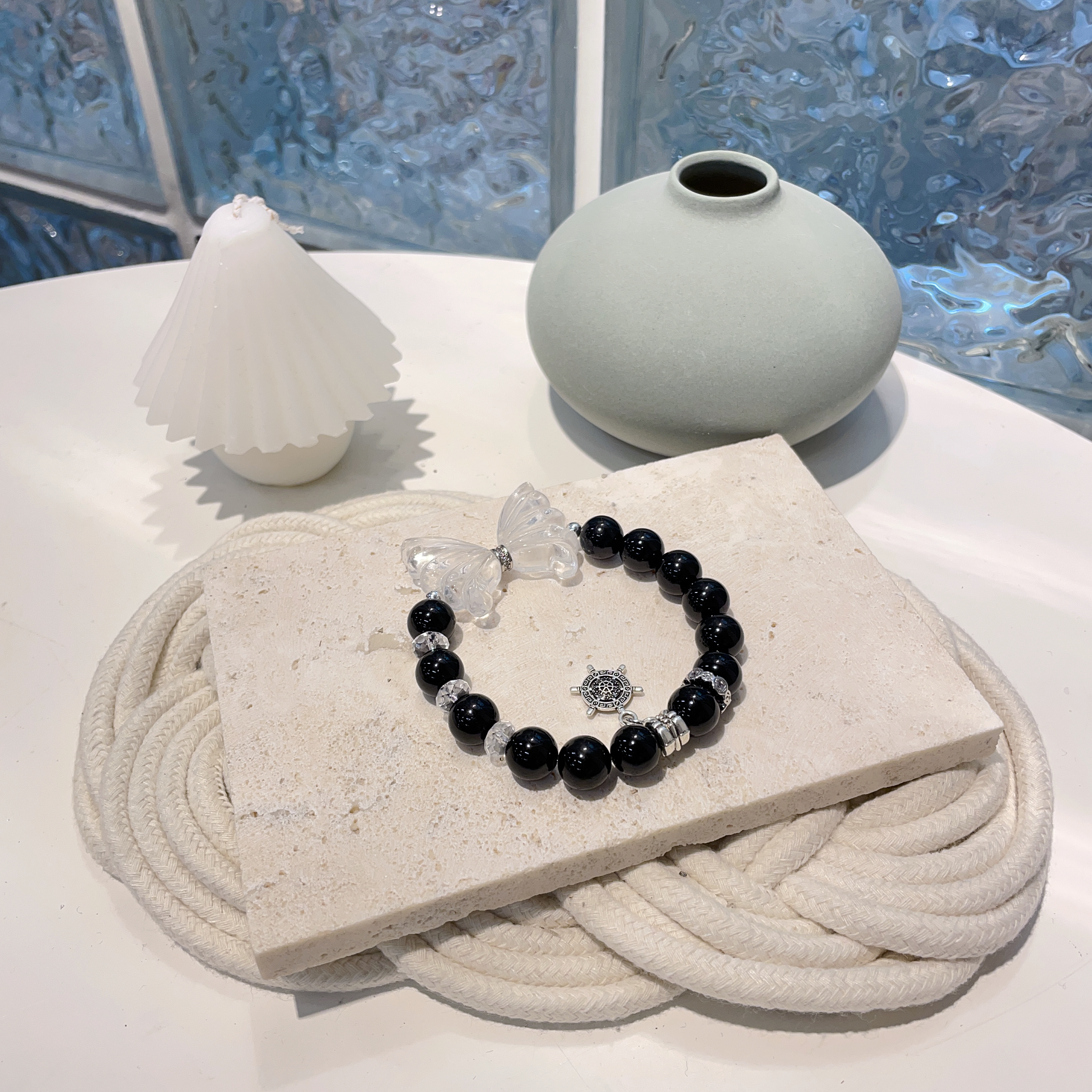 黑碧璽拼白水晶蝴蝶結手串10mmm