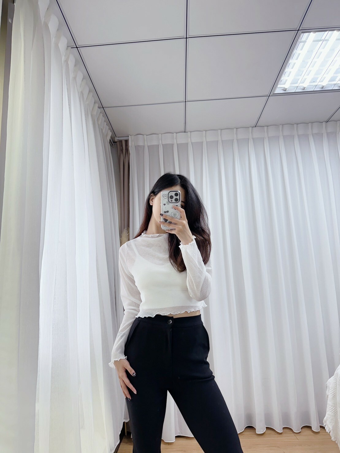 微透膚捲邊坑條衣