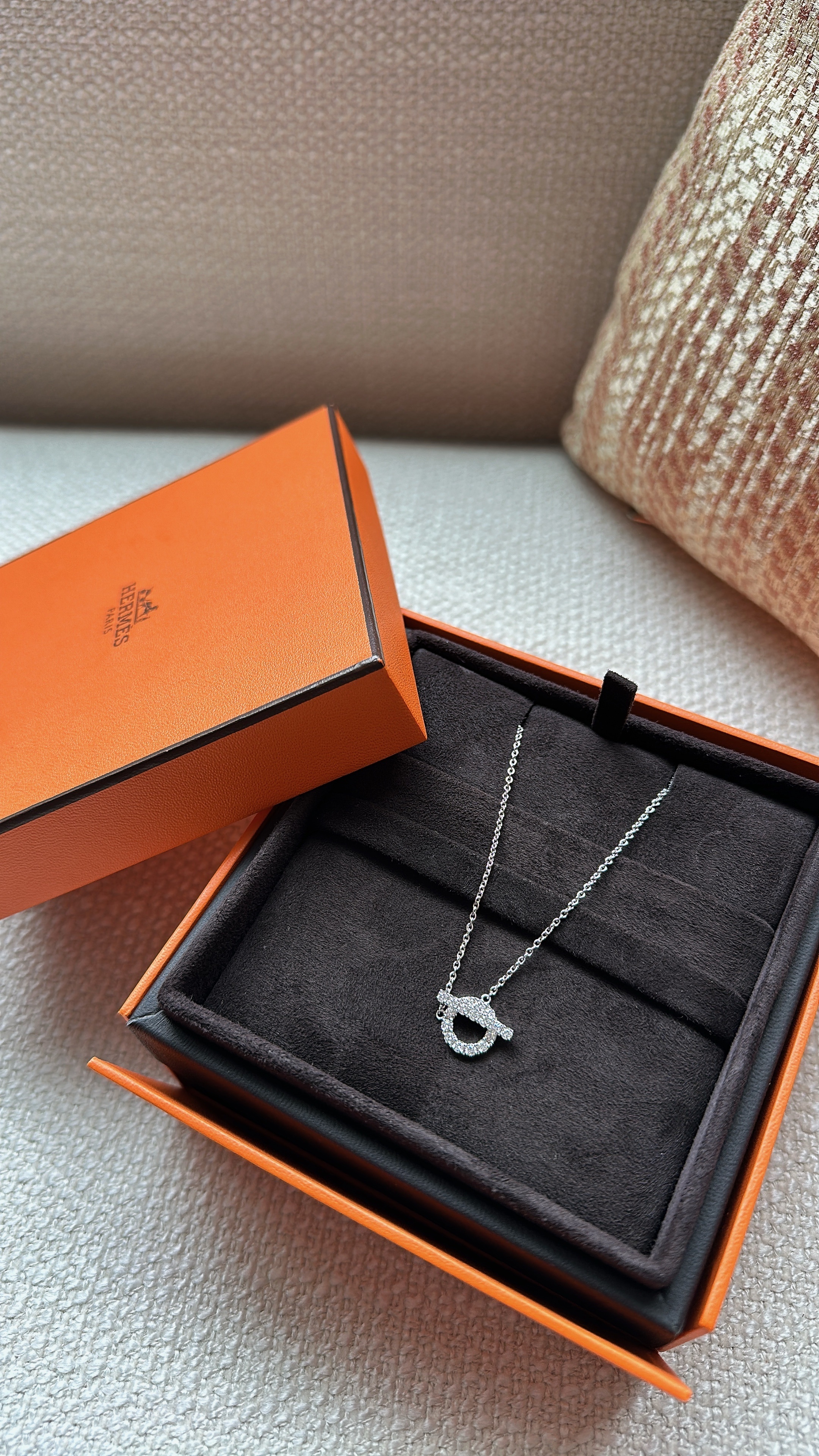 Hermes 小Q (白金)