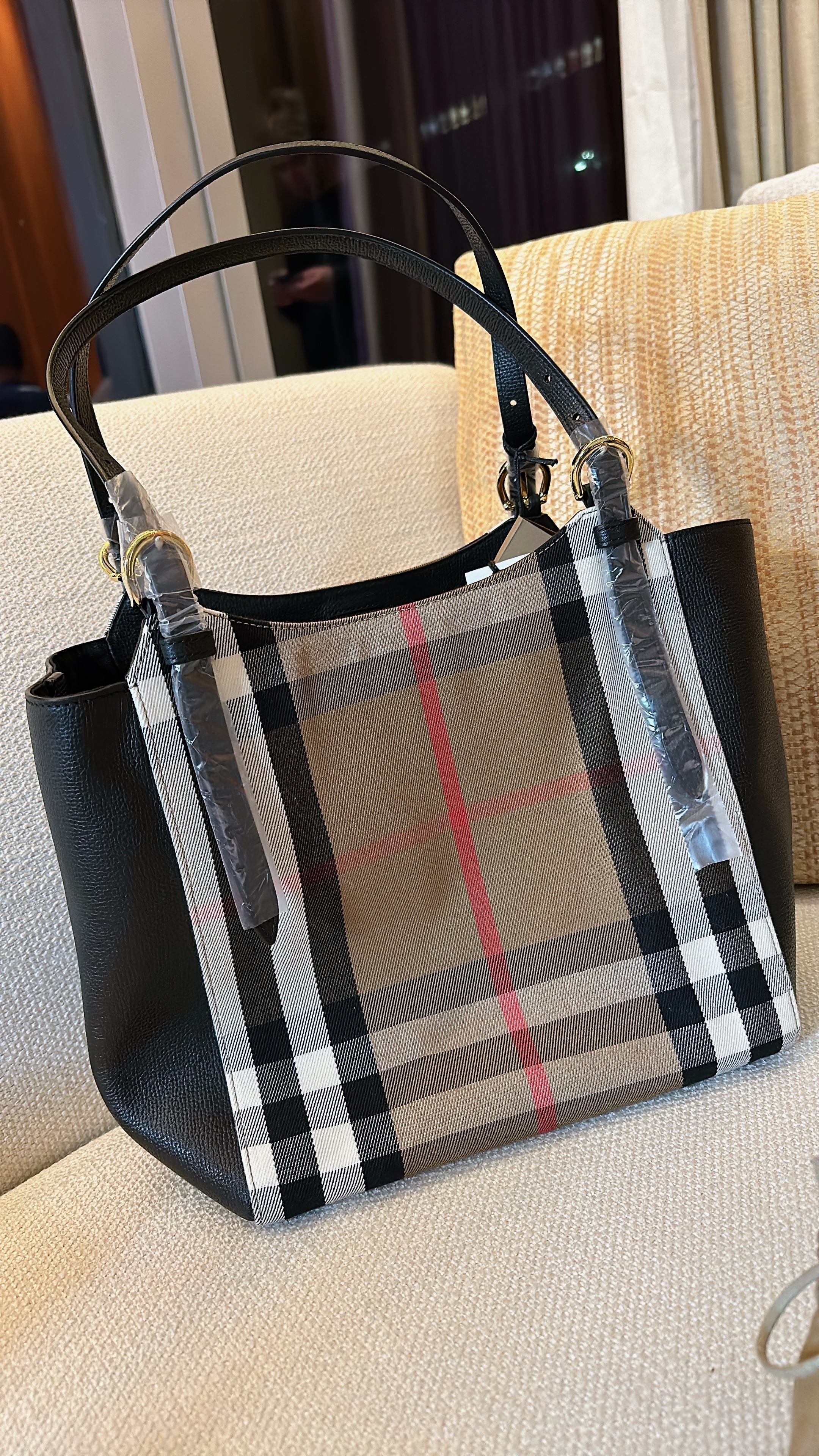 Burberry small tote