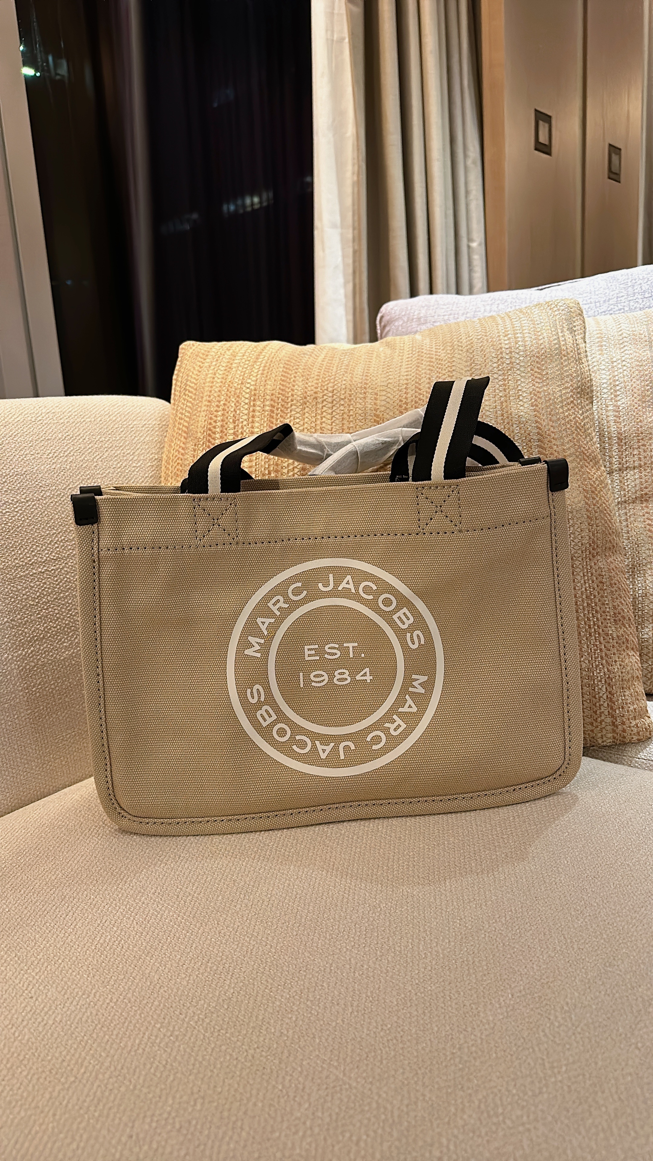 Marc Jacobs Signet canvas tote