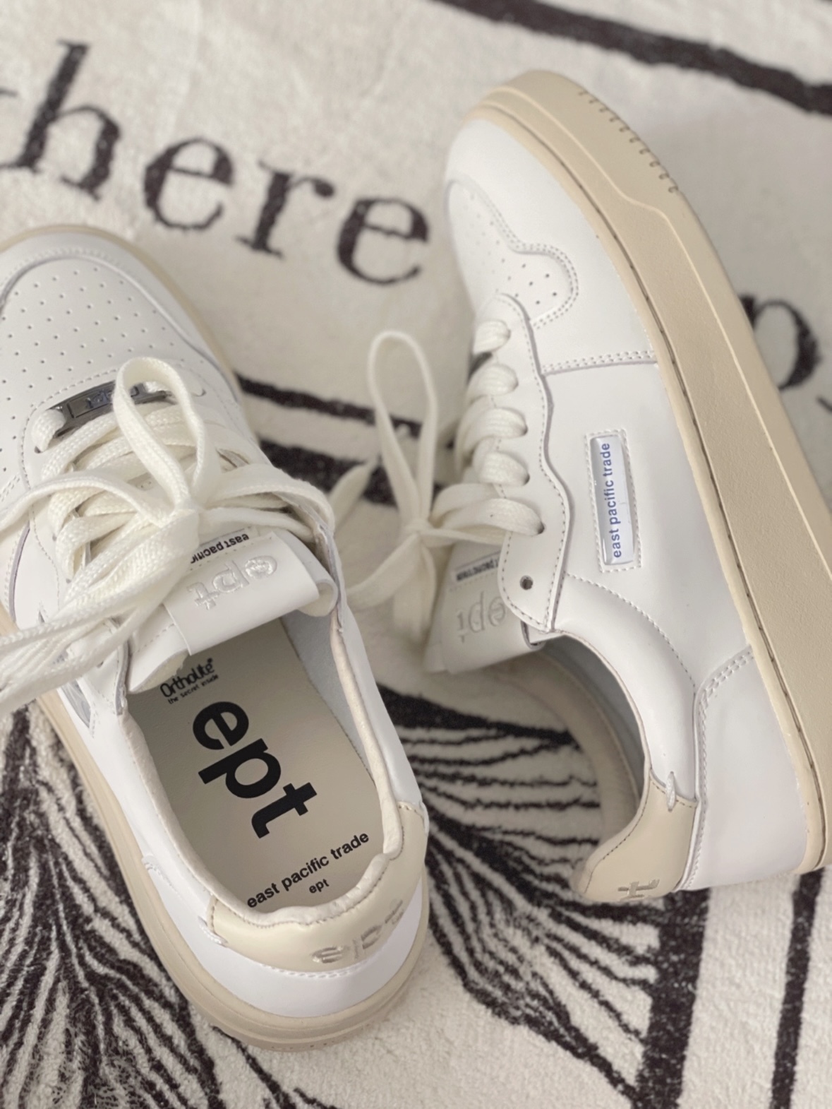 韓國🇰🇷連線 EPT COURT 復古鞋 白色 奶茶尾 小白鞋/預購