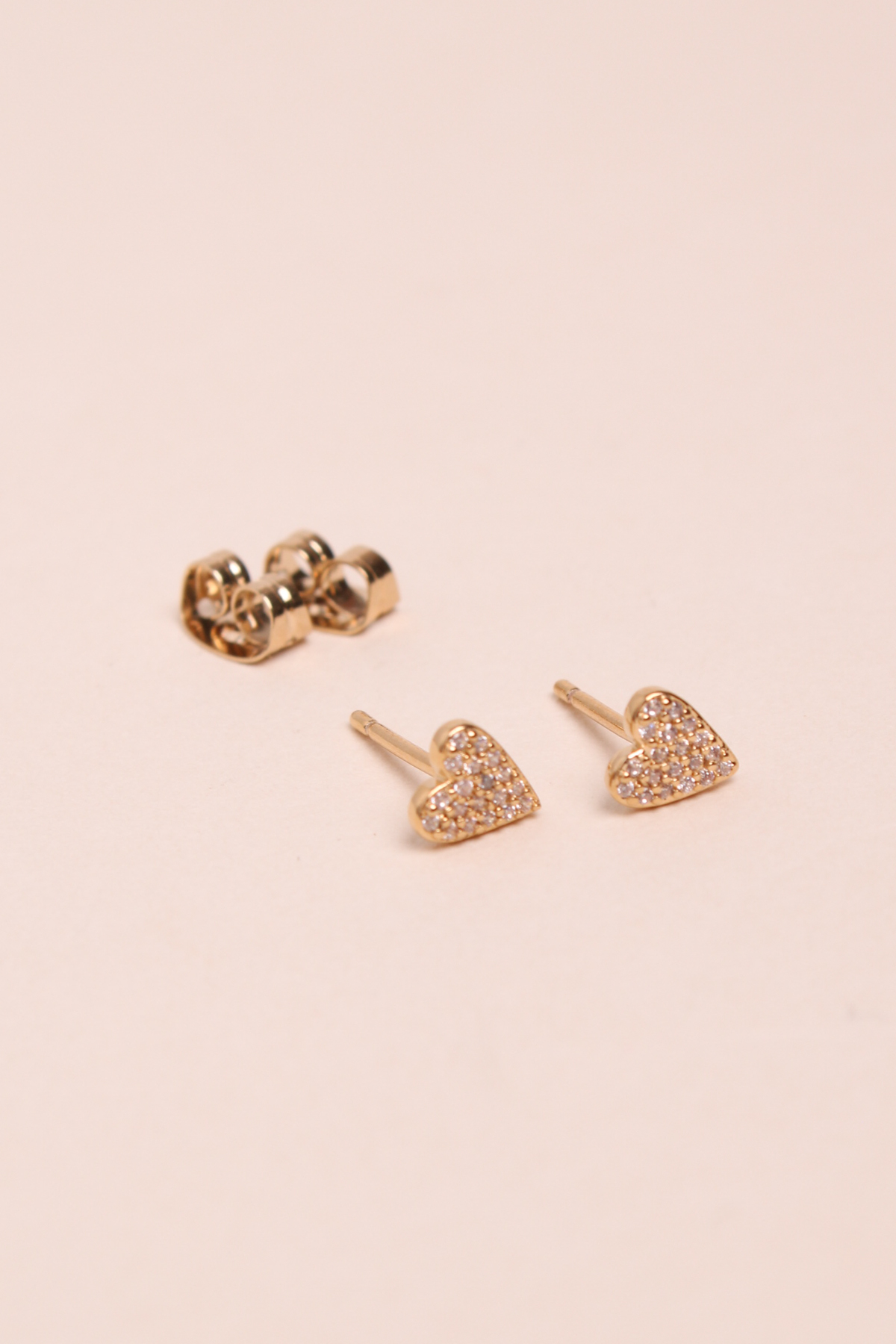 Waekura Earrings Page (W764)