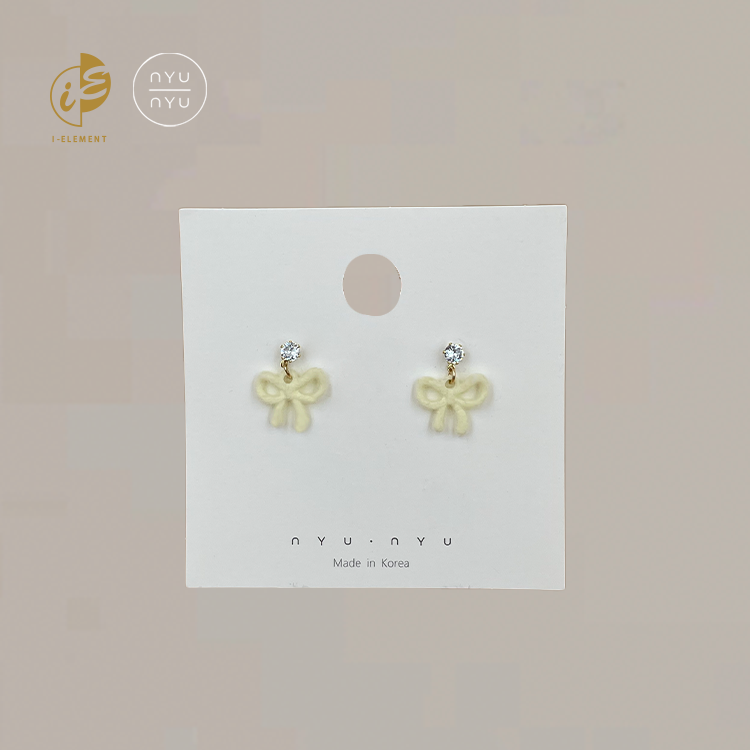 🇰🇷 Nyunyu 毛毛蝴蝶結耳環 白色