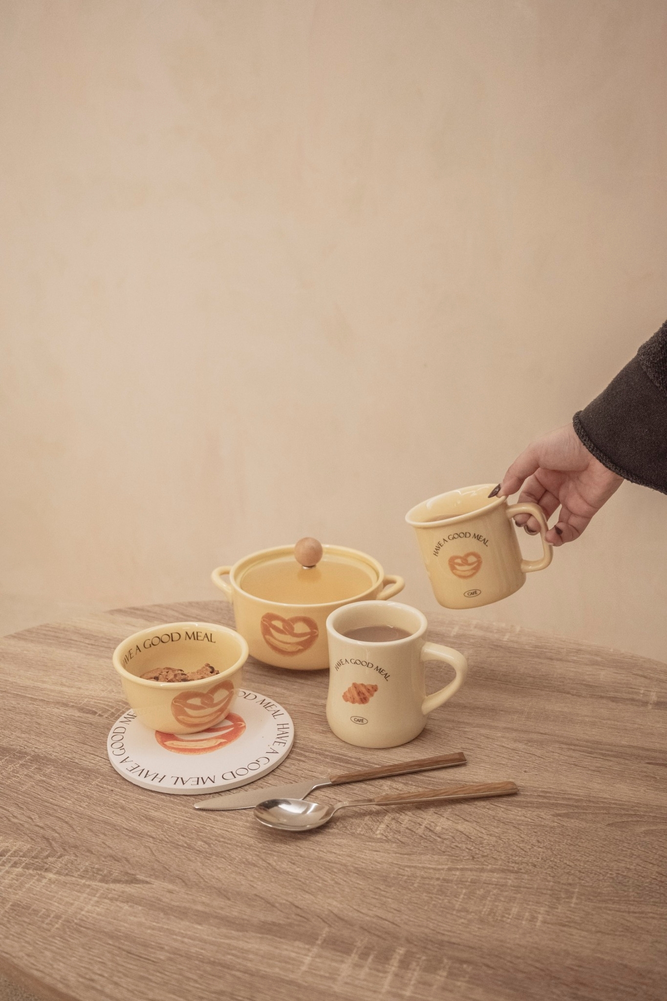 【現貨】DESSERT 陶瓷麵包馬克杯 400ML DESS400