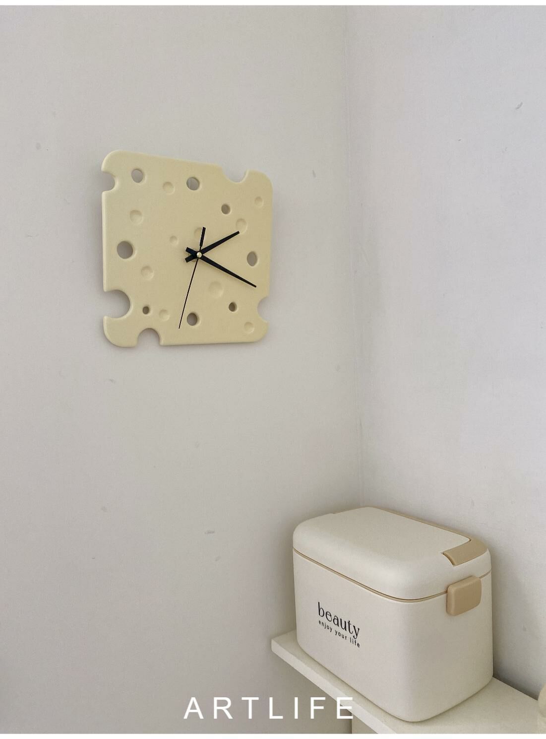 一片奶酪造型時鐘