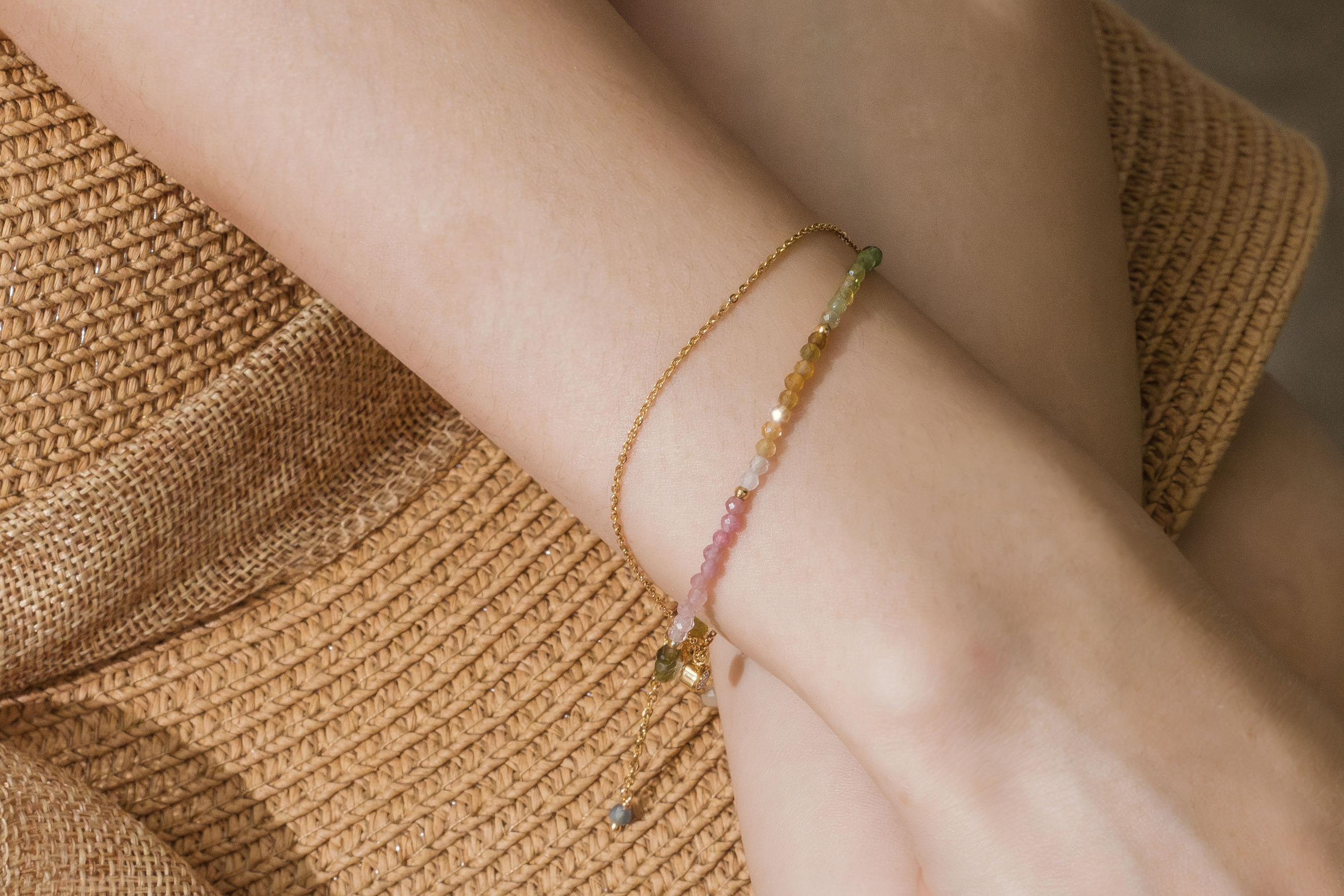 碧璽手鍊是什麼？淺談碧璽的結構與材質