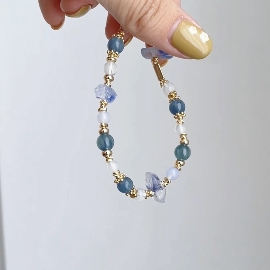 冰山：藍線石｜藍晶石｜藍玉髓｜魔鬼海藍寶｜白玉髓｜藍針