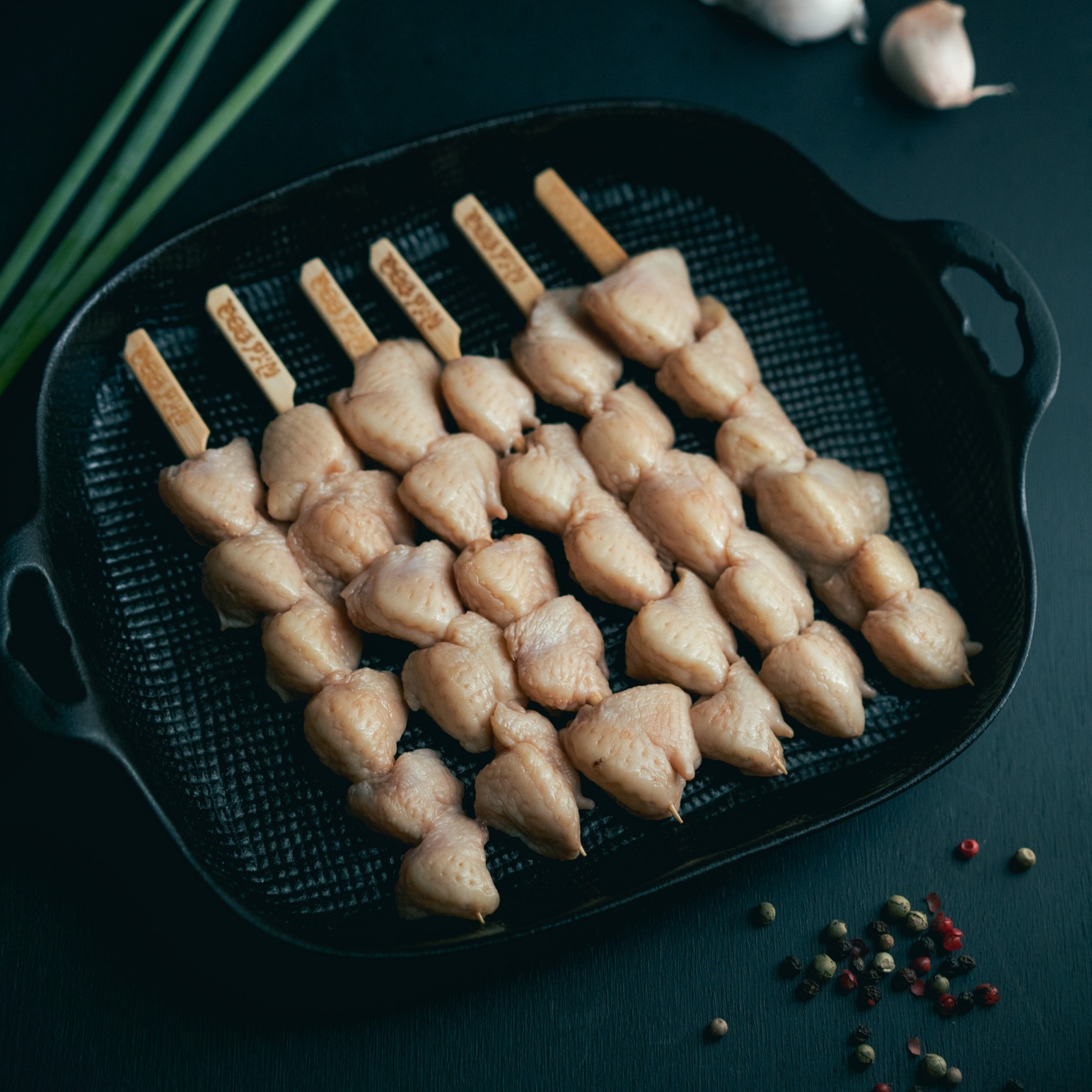 【路邊烤肉】串燒系列 : 七里香串 (6入)