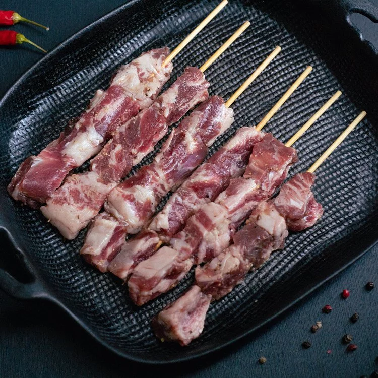 【路邊烤肉】串燒系列 : 榖飼牛肋串 (6入)