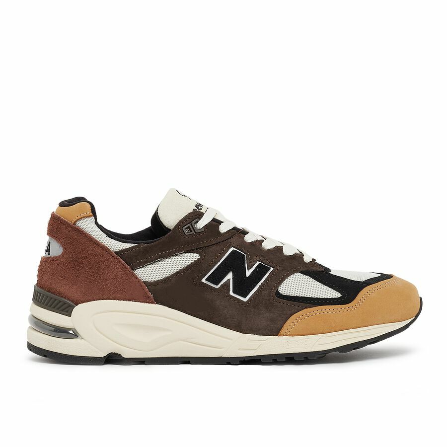 NEW BALANCE 990V2 X TEDDY SANTIS MADE IN USA