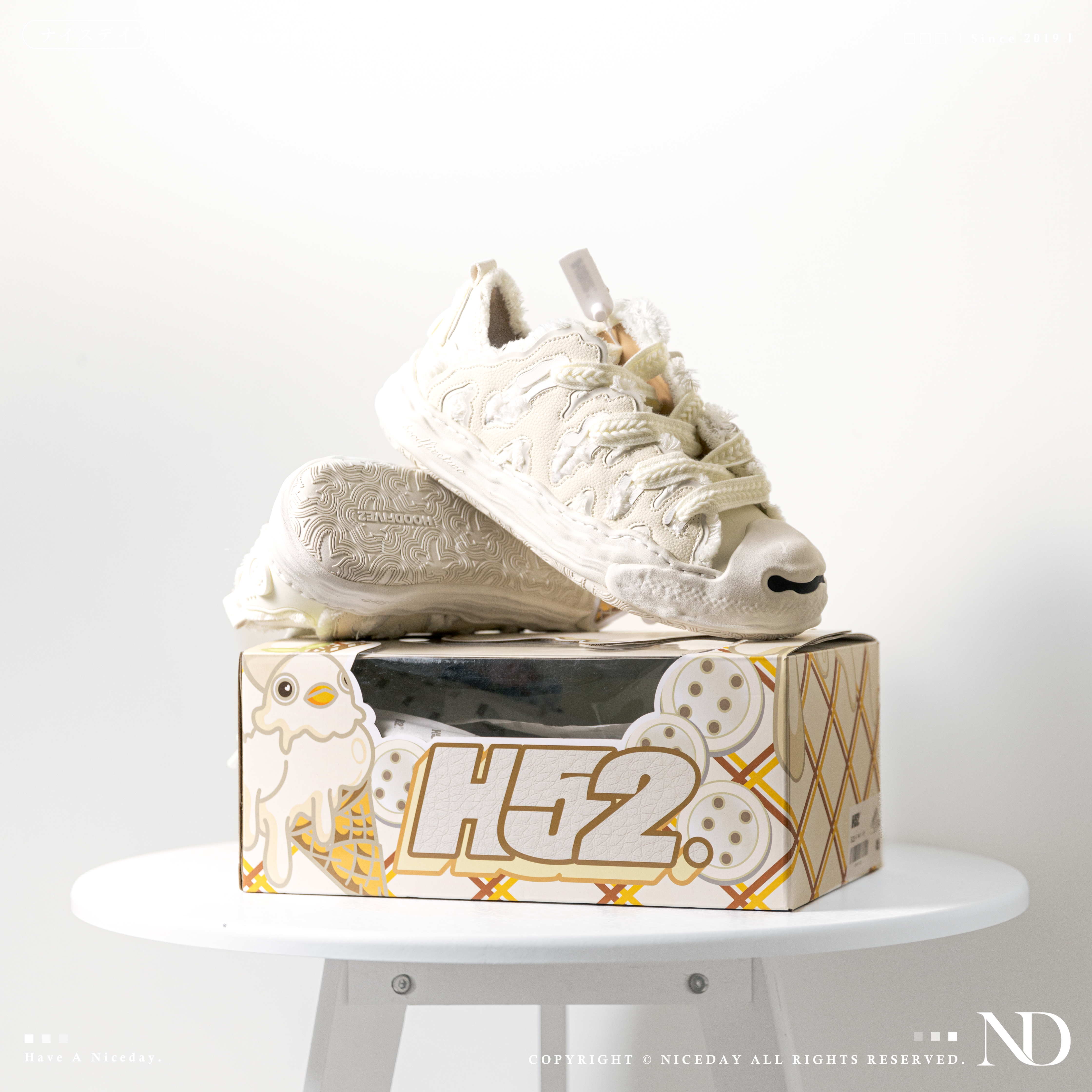 NICEDAY 調貨 H52 趙露思同款 奶油白 黑白 開口笑 奶油鞋 解構 溶解