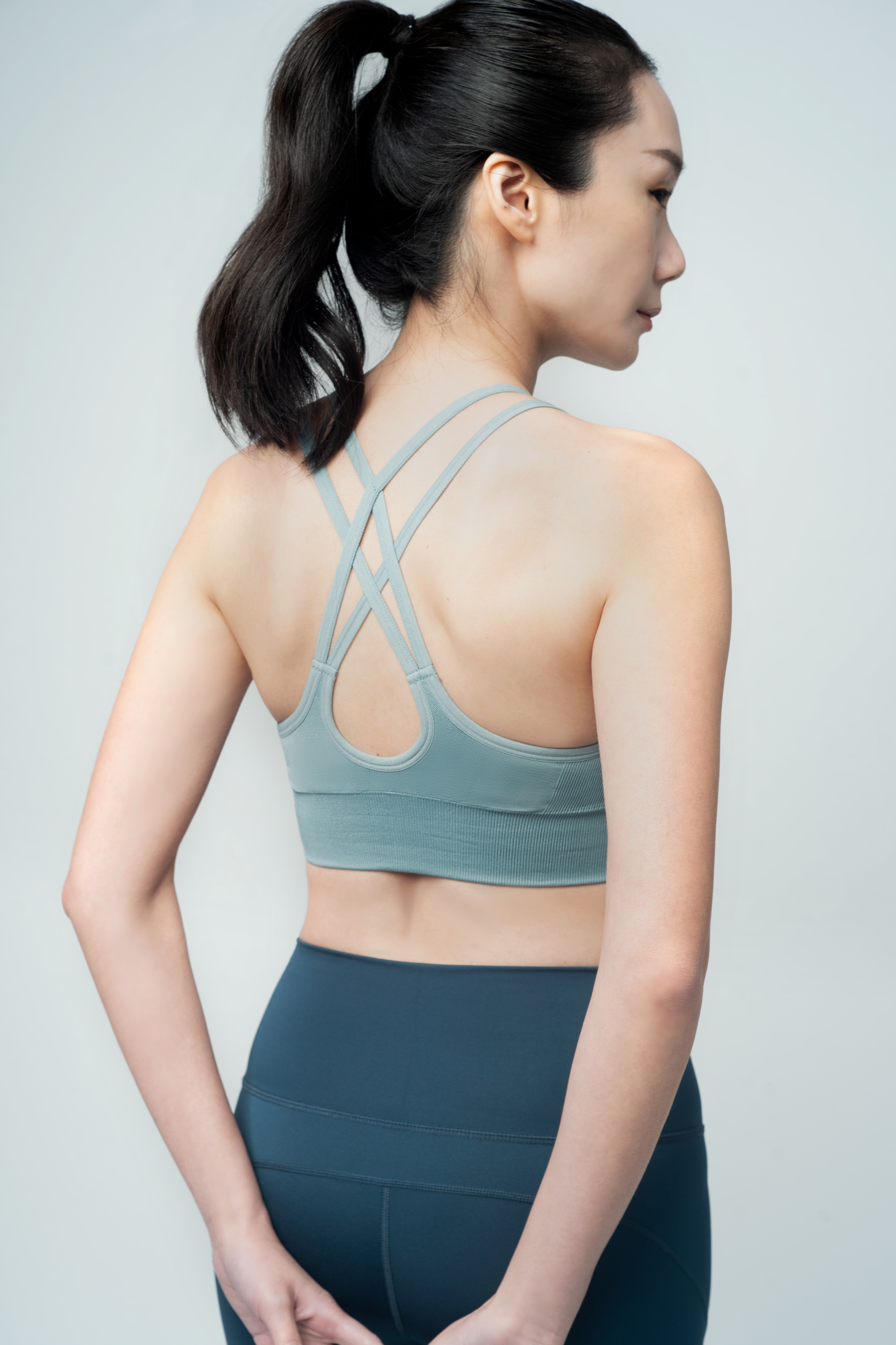 無縫交錯運動內衣 藍綠色