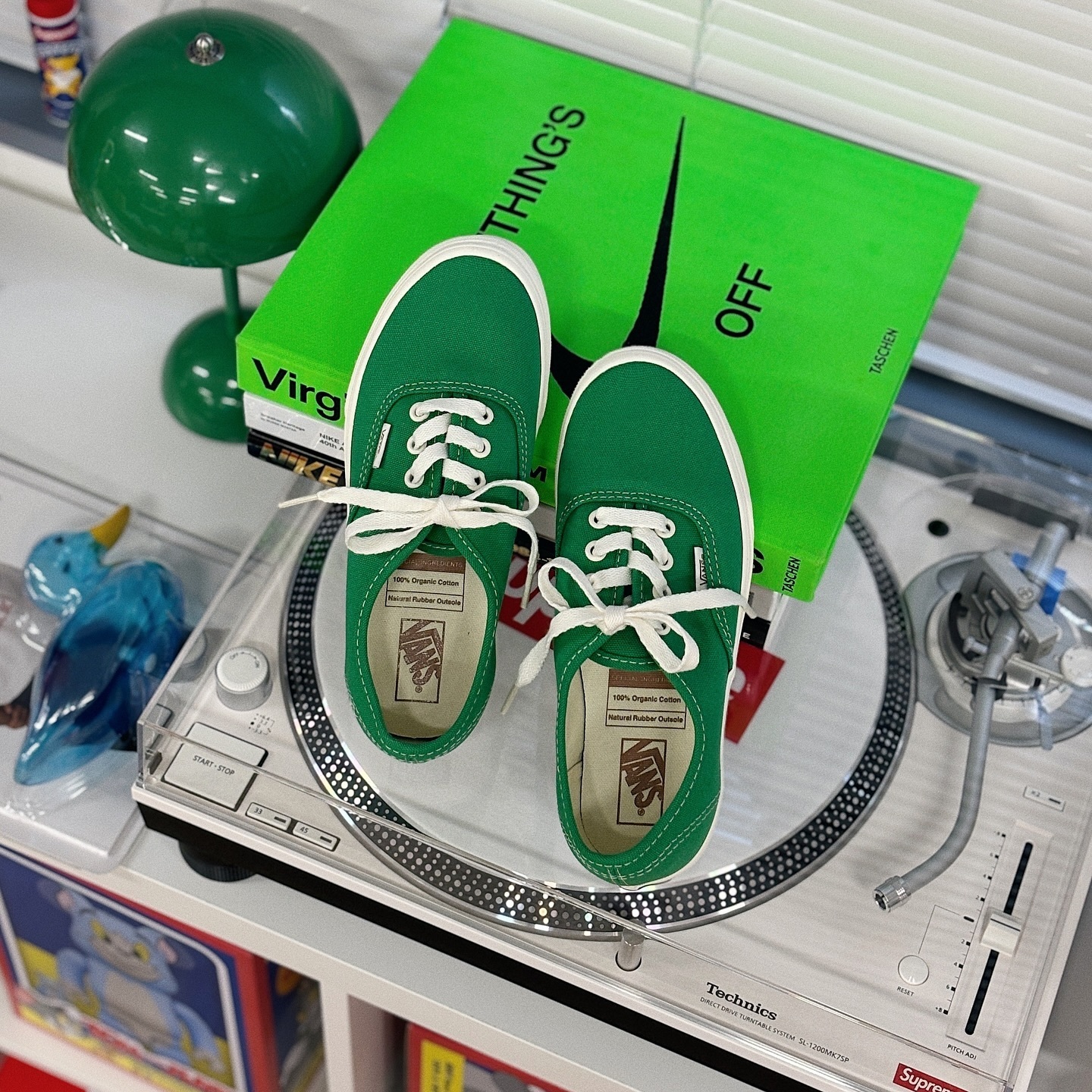 Vans Authentic ECO 日本限定 亮綠 綠色 男女尺寸 休閒鞋 VN0A5JMPGRN