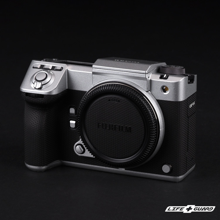 LIFE+GUARD 相機貼膜安裝示意，適用 FUJIFILM GFX 100 II