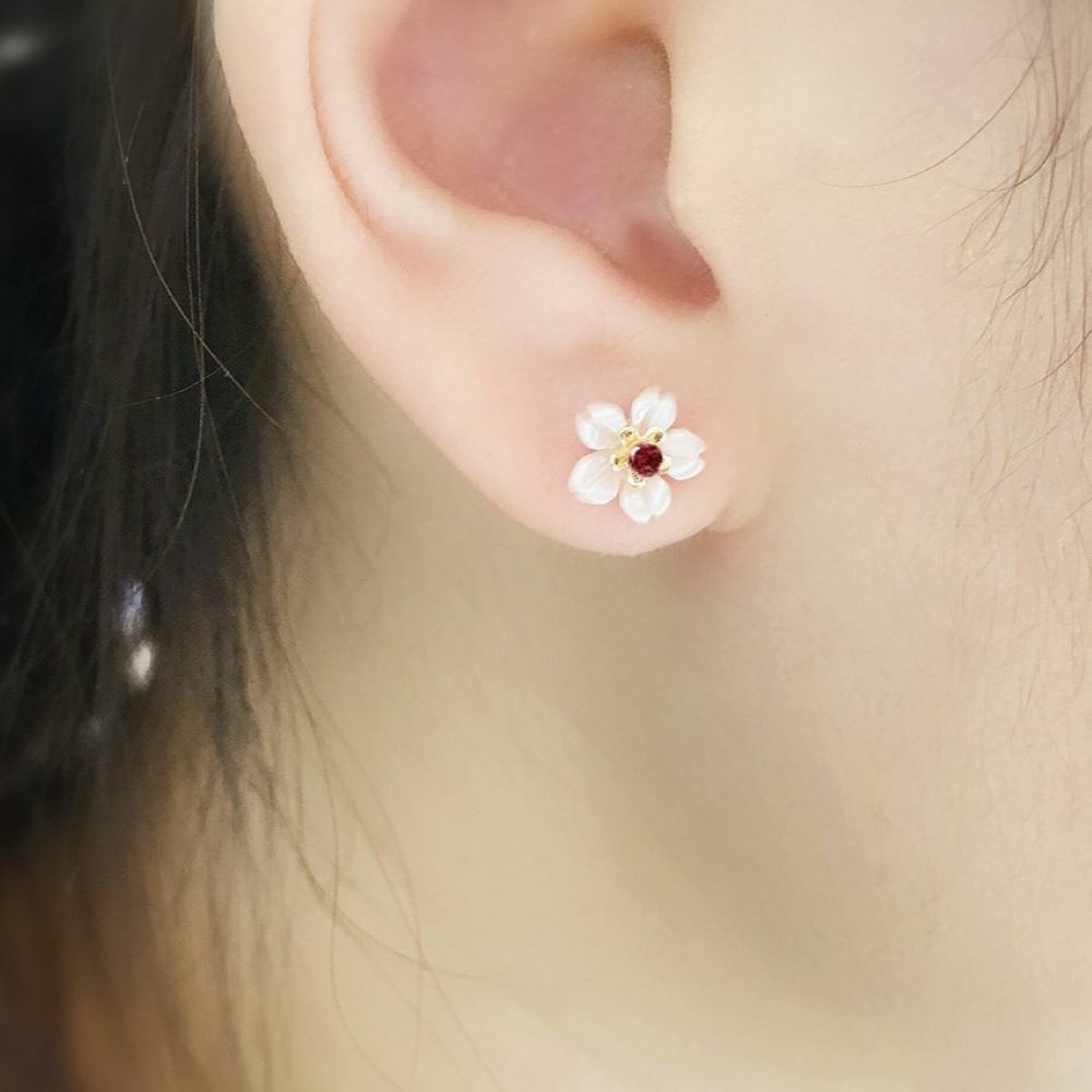 【me.luxe】K10彩寶貝殼可拆耳環