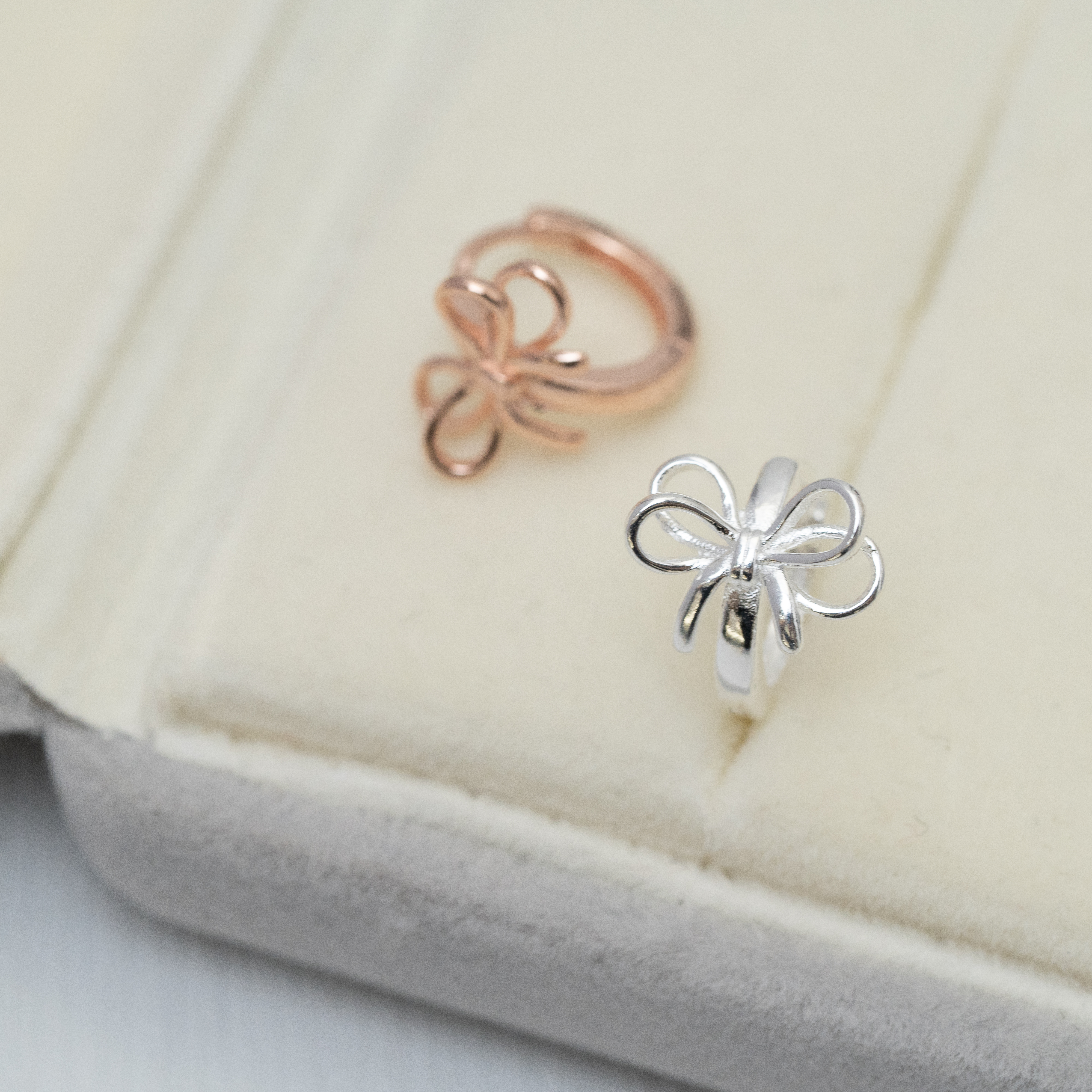 雙層蝴蝶結圈耳環