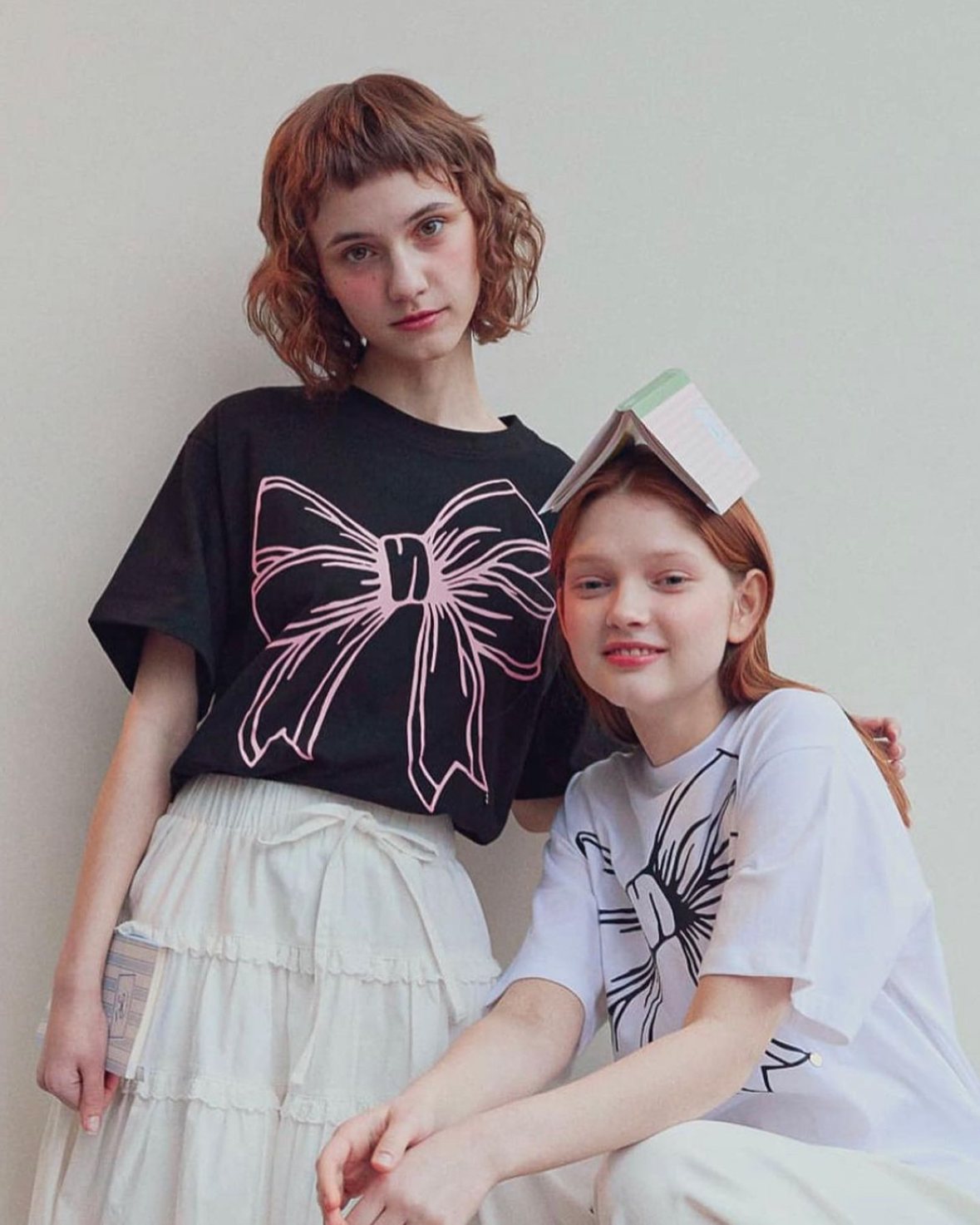 RONRON★韓国★人気★BIG RIBBON LINE T SHIRT 5色 リボン リボン好き必見！韓国発「RONRON(ロンロン)」のTシャツが話題
