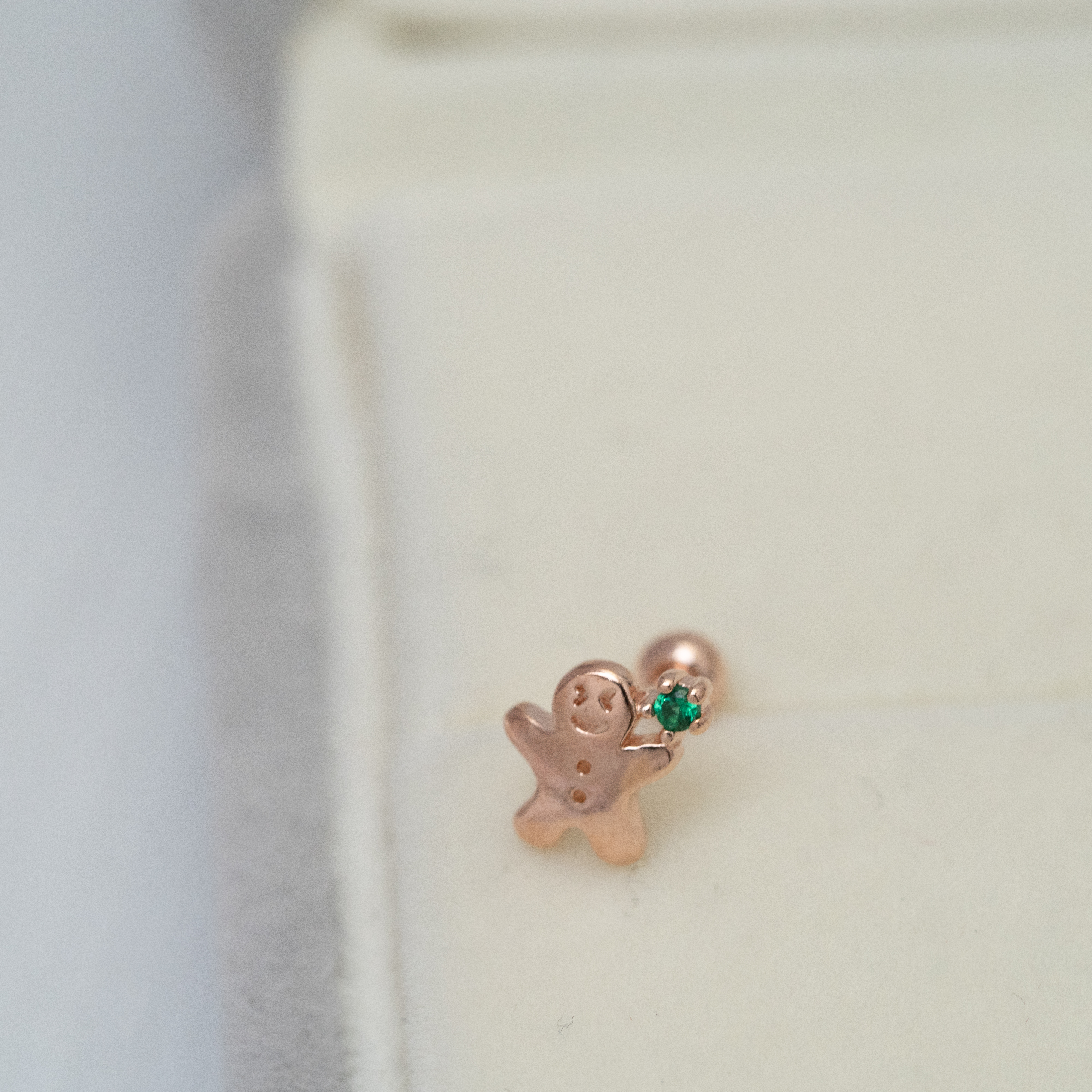 薑餅人鎖珠耳環