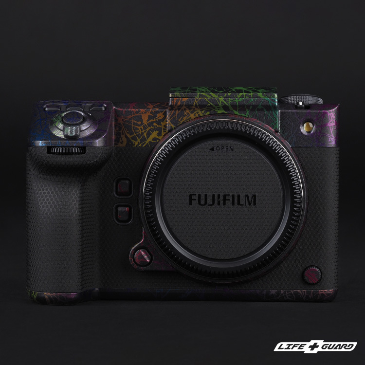 LIFE+GUARD 相機貼膜安裝示意，適用 FUJIFILM GFX 100 II