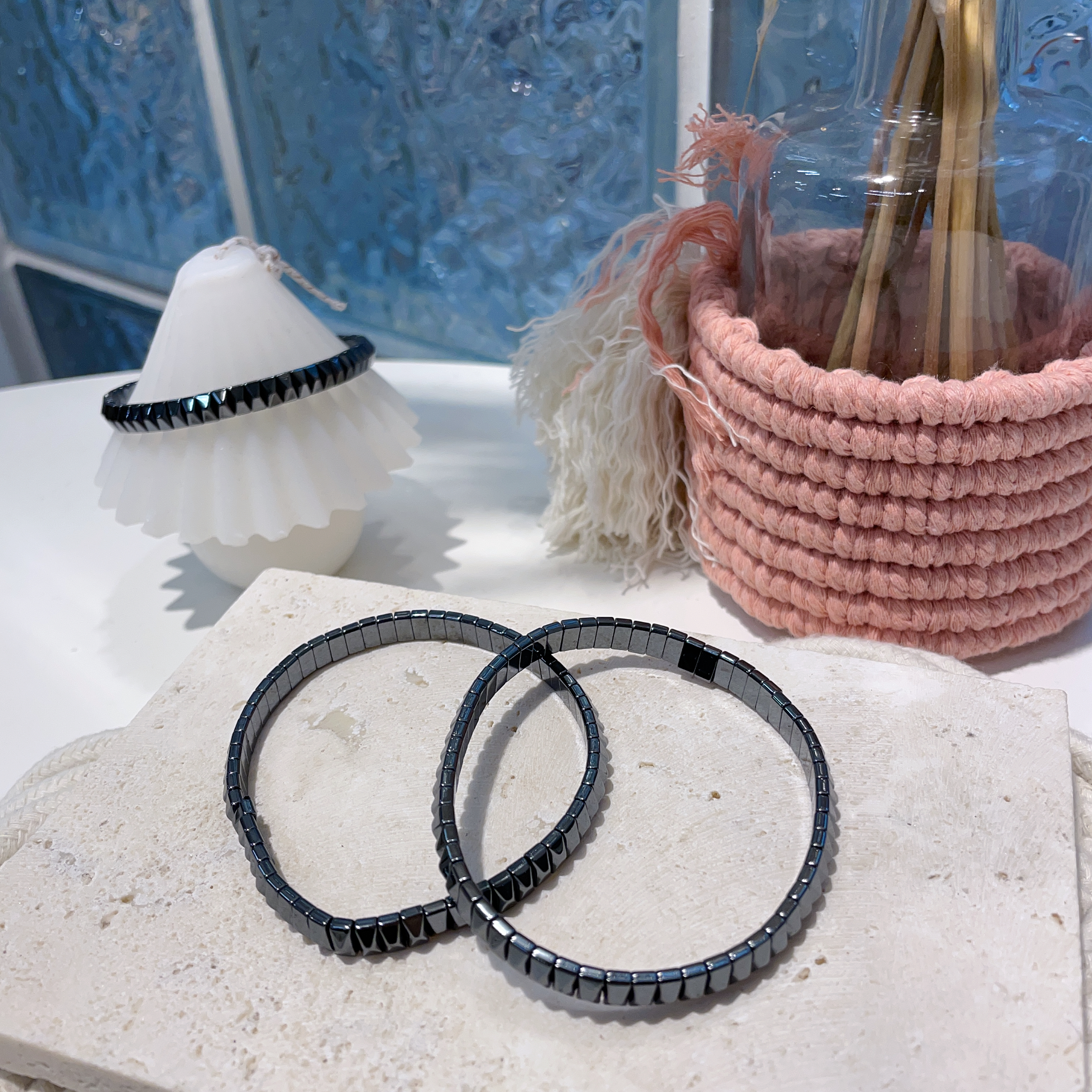 黑膽石三角幼手排