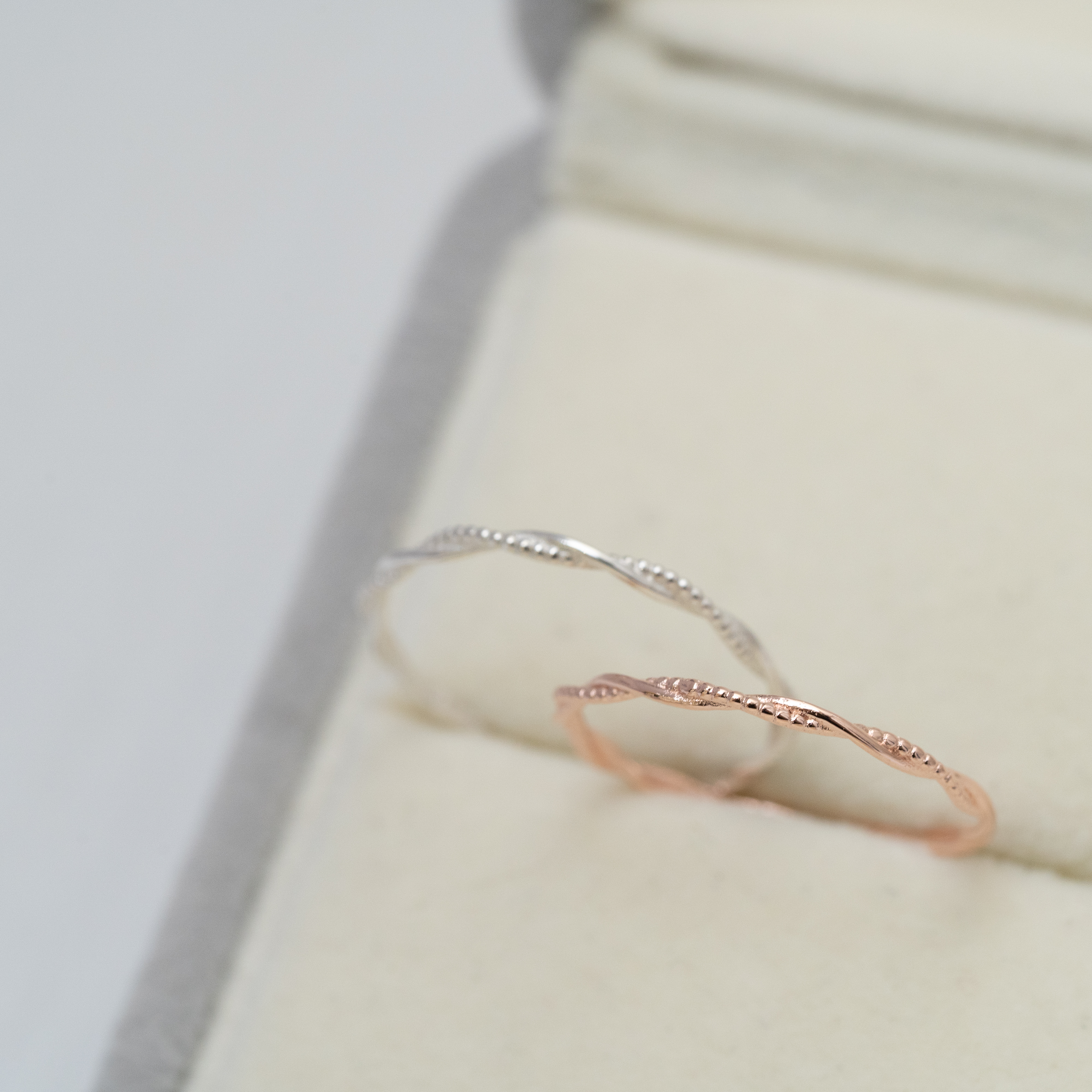 波點拼亮面扭麻花戒指 svr13