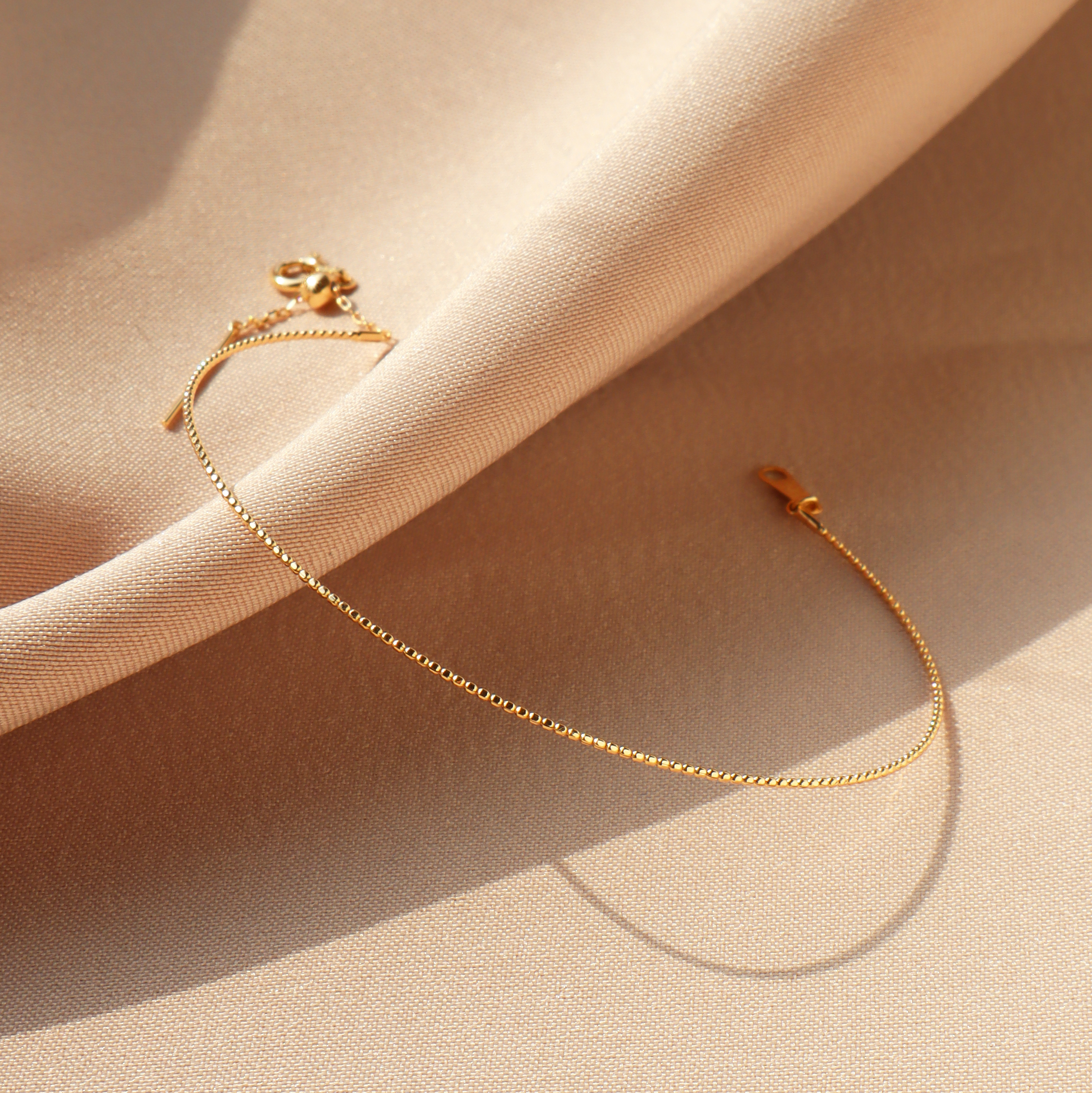 18K/日本設計款系列-極細彈性圓珠手環