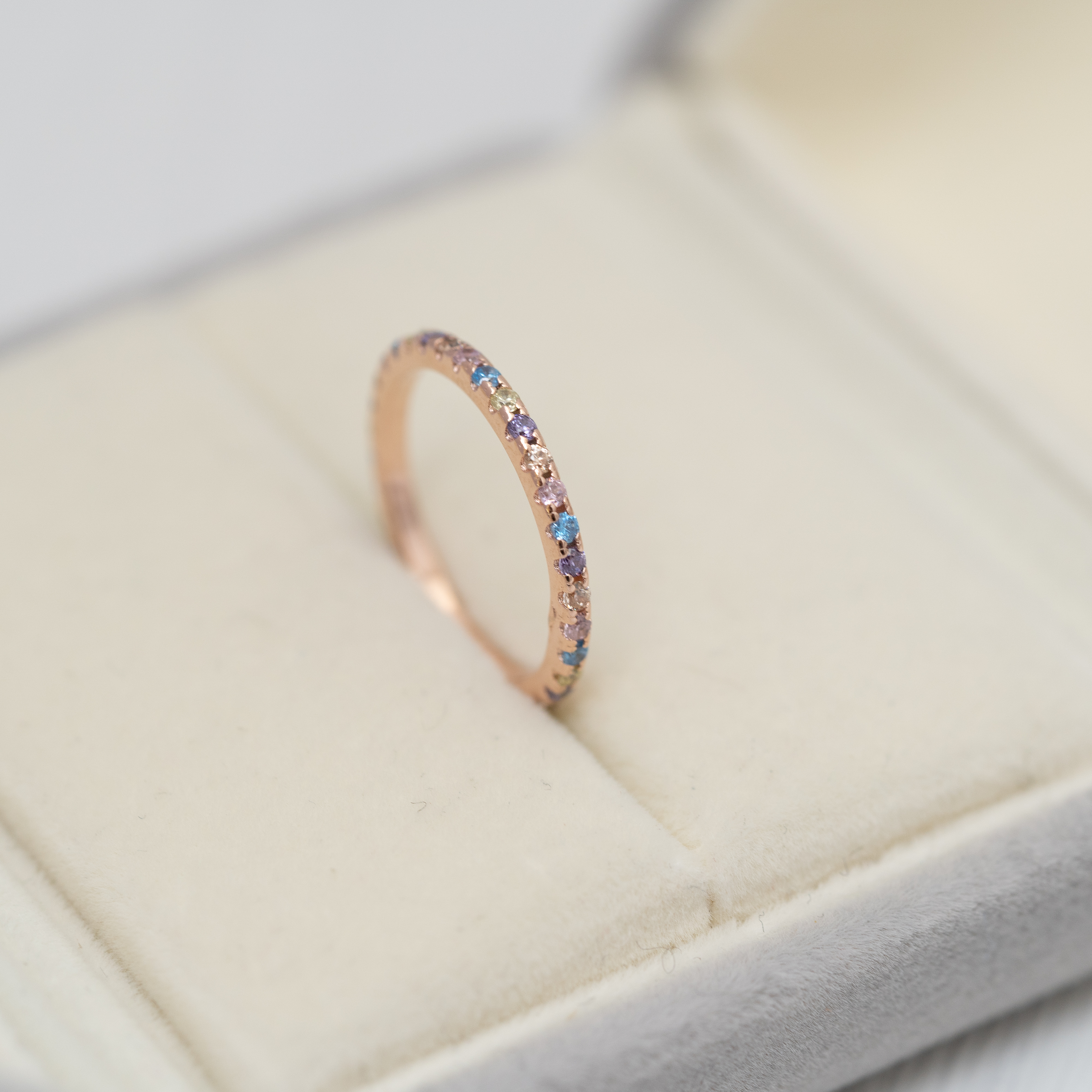 彩石全圈排石戒指 svr14