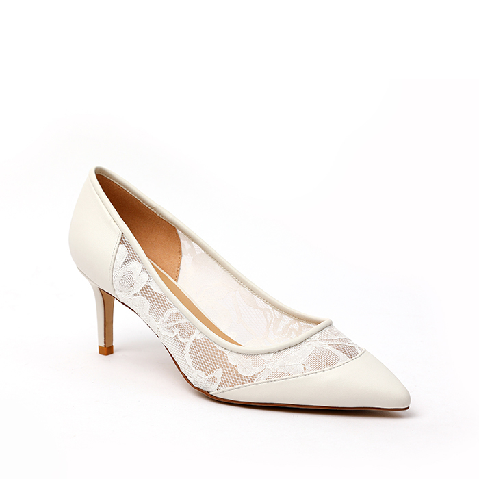 蕾絲高跟鞋