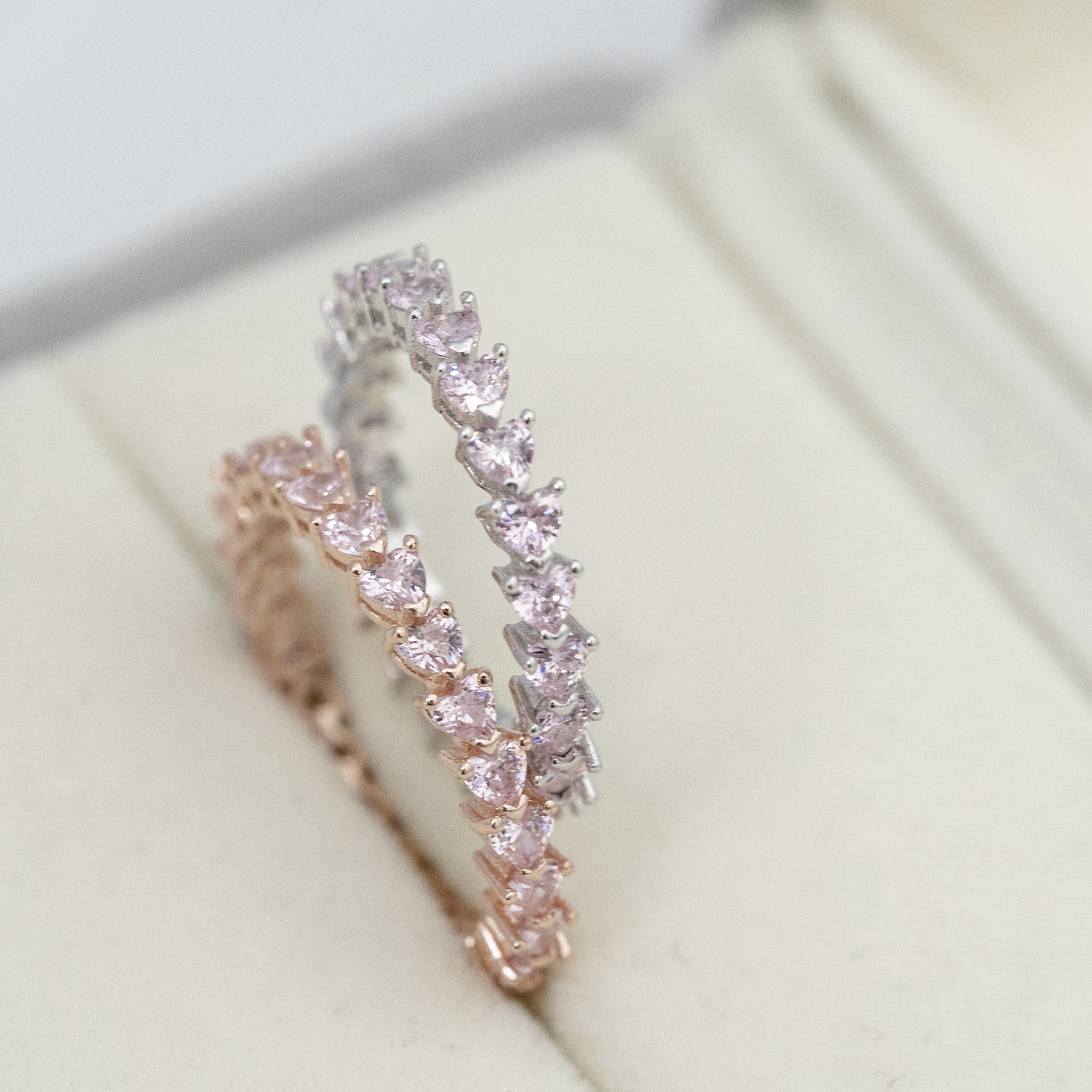 高碳鑽粉紅愛心全圈排石戒指 svr40