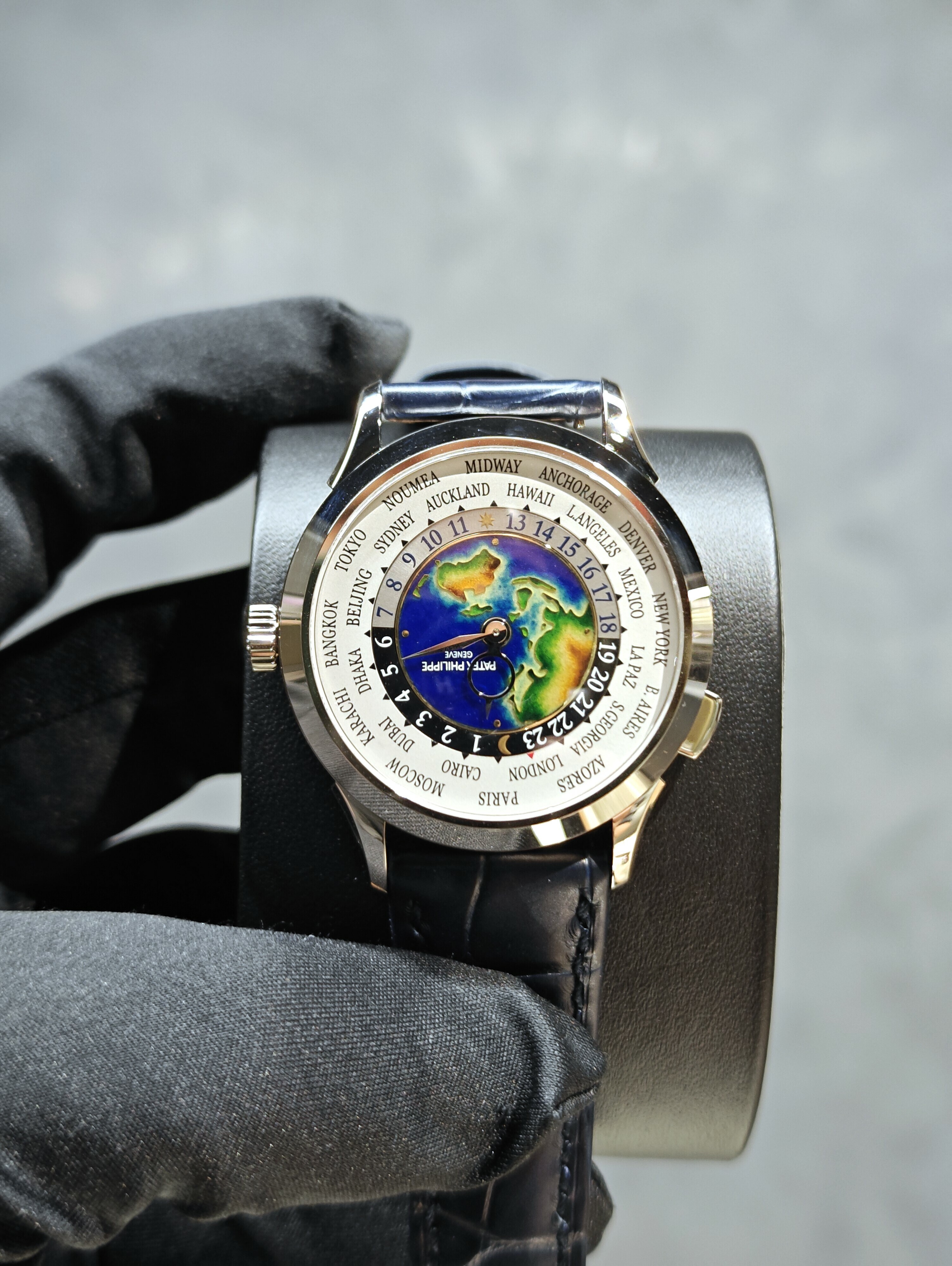 BRAND NEW 5231G 5231 PATEK PHILIPPE GRAND FEU CLOISONNE ENAMEL DIAL COMPLICATIONS  WORLD TIME RAREHANDCRAFTS WHITE GOLD 38 MM