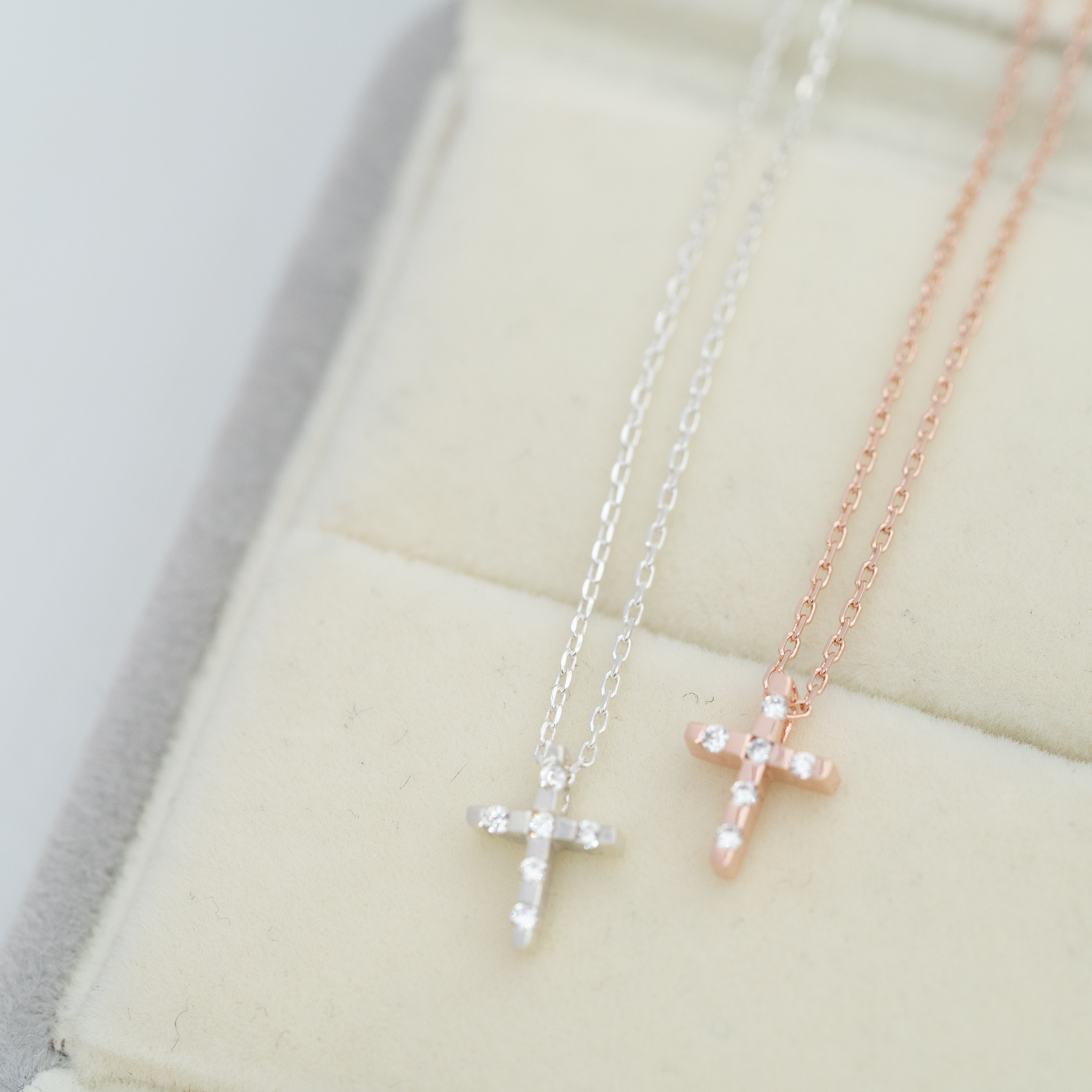 閃石十字架（六顆）