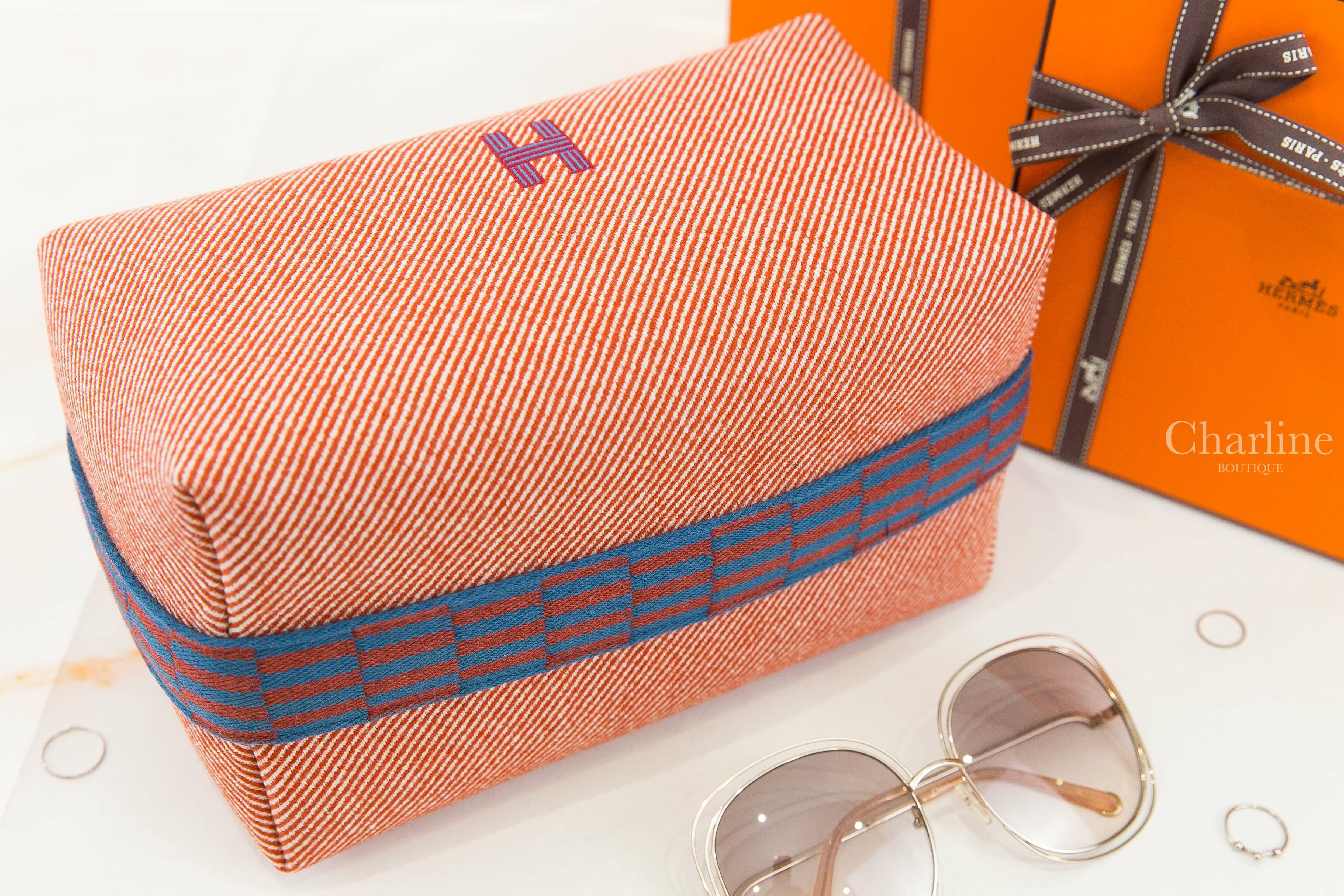 Hermès Bride A Brac H Natte Case, Large Model 蕃茄紅羊毛斜條紋藍字H紅藍編織條紋提把大型手提包-Charline Boutique 精品代購