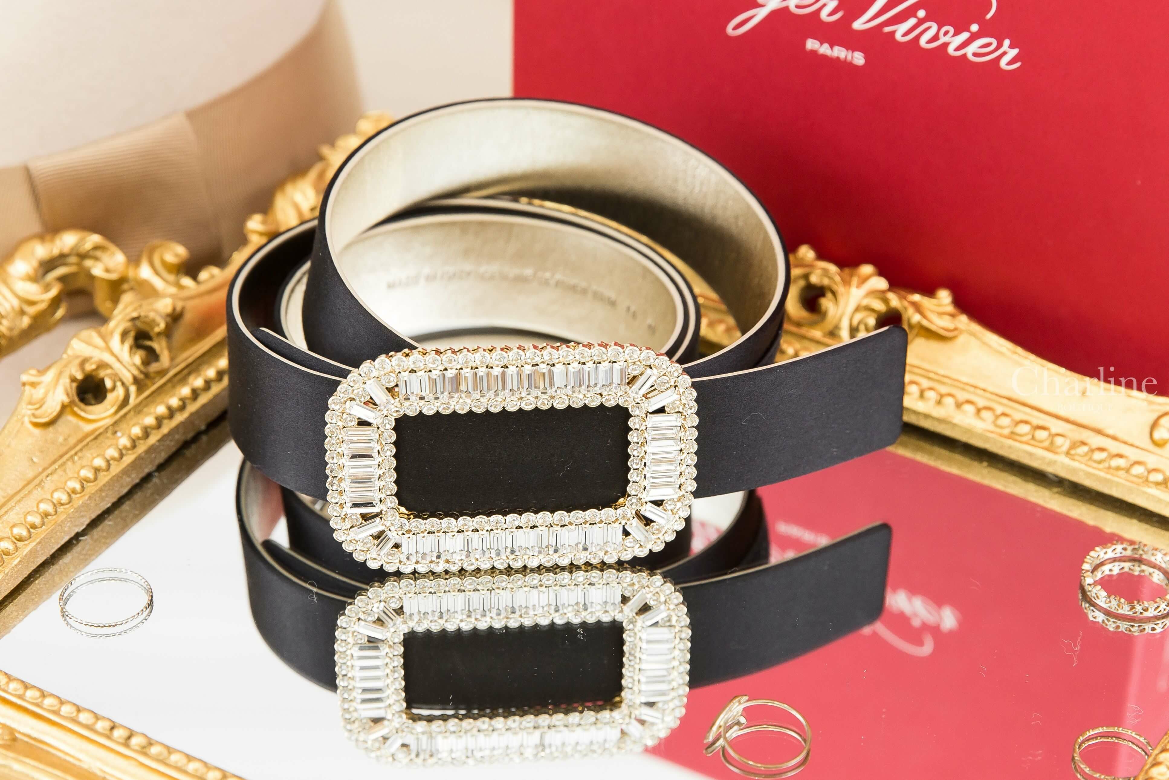 Roger Vivier Pilgrim Buckle Belt in Satin 黑色絲綢金色水晶方釦3cm皮帶-Charline Boutique 精品代購