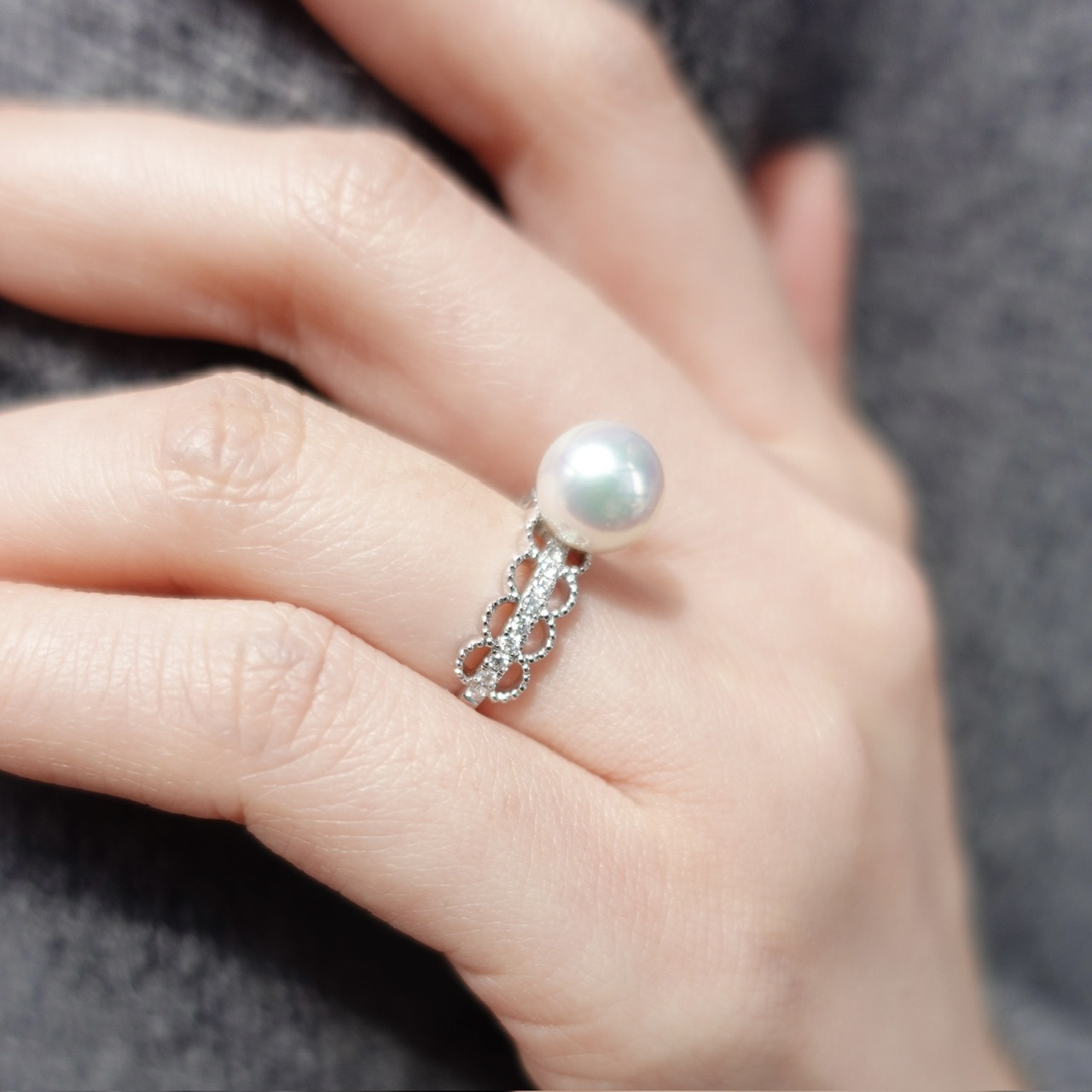 頂級鏡面系列-18K金日本Akoya珍珠鑽石鏤空戒指 (8-8.5mm)