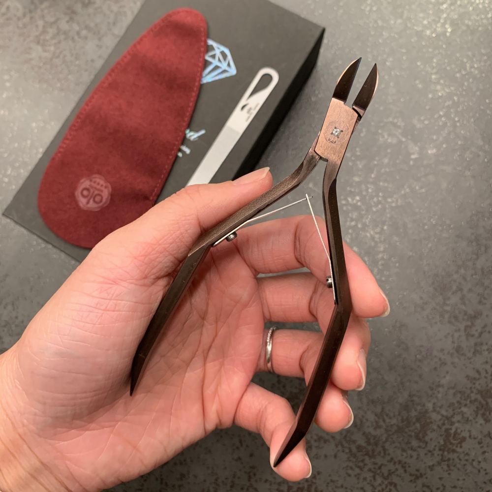 【限量限定尊爵款】MARUTO 鑲鑽版水晶形美甲鉗