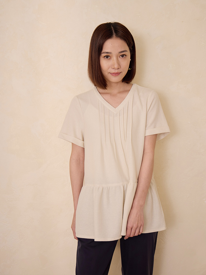 棉羽短袖造型上衣-米翼