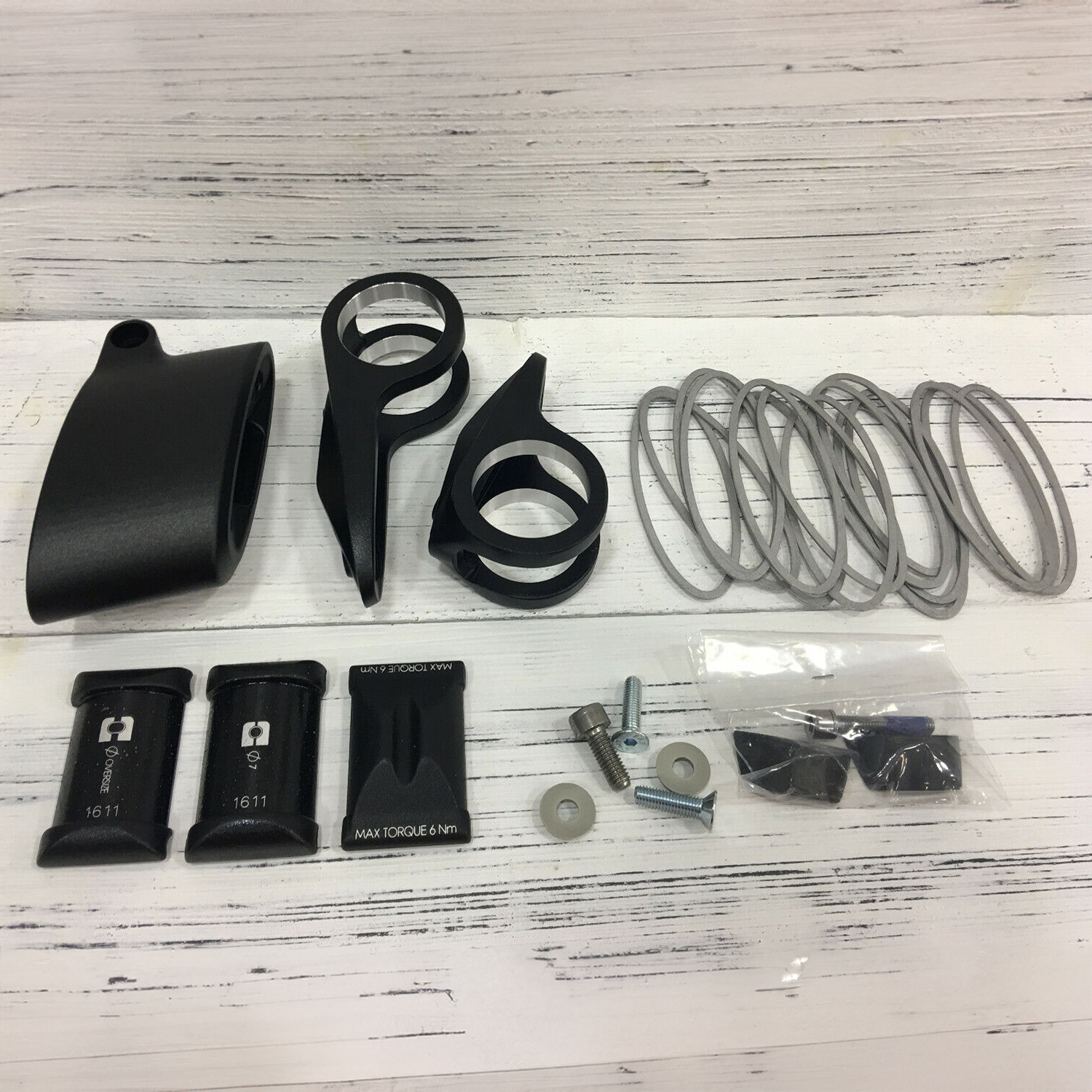 LOOK R96/L96 Replacement Kit Seatmast Full Set System With Saddle Rail #00015823