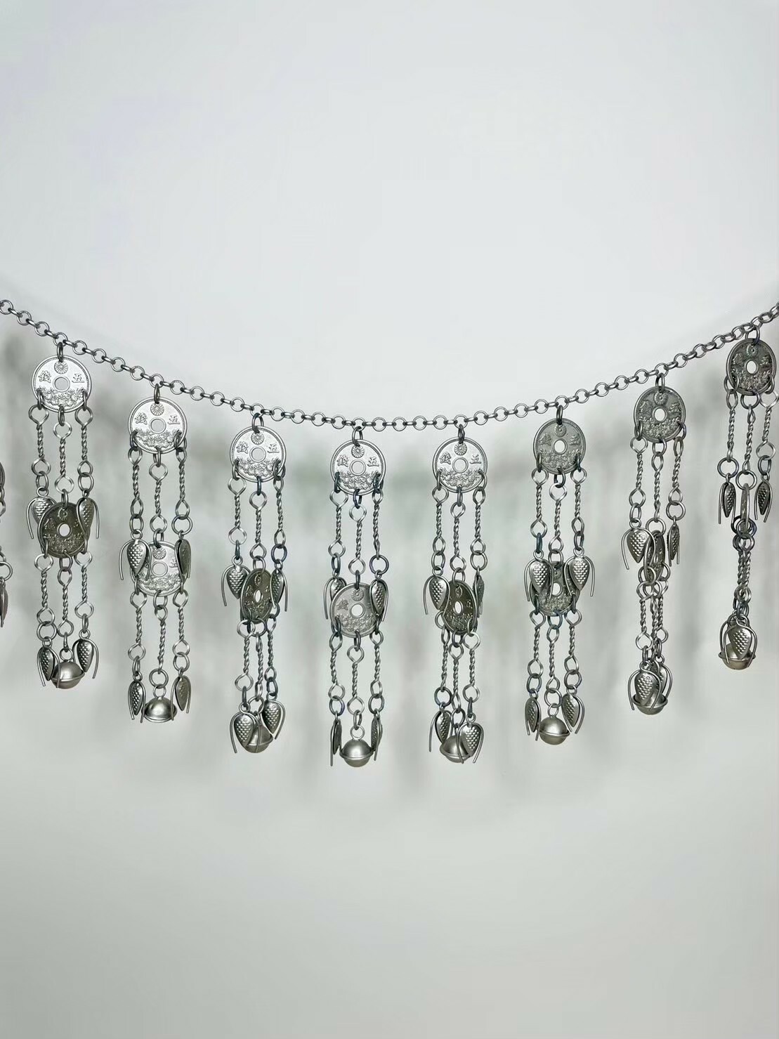 J6-全焊接五錢中空古幣瓜子雙層鈴鐺鏈條126cm