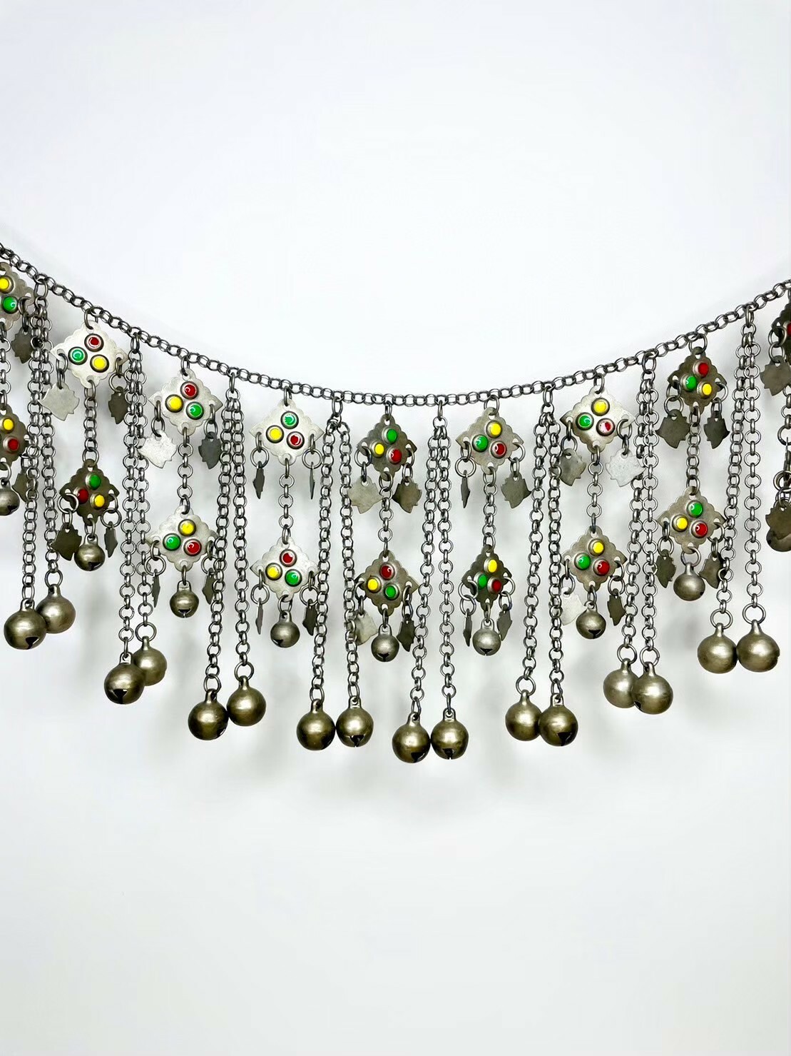 J5-全焊接兩層紅黃綠鈴鐺流蘇鏈條127cm