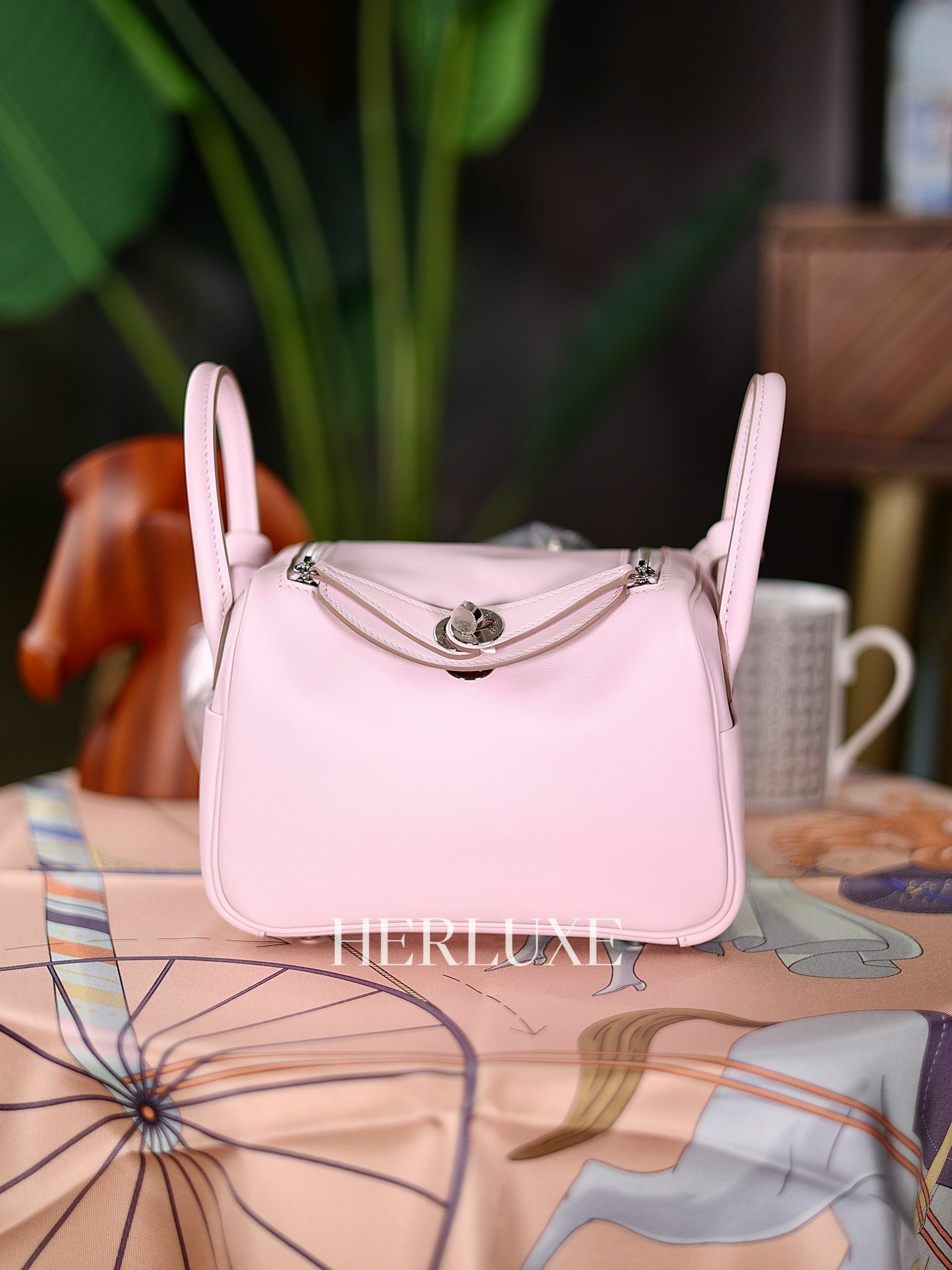 Lindy mini 09 mauve pale /37 gold ck swift B（一代：肩帶長100cm)