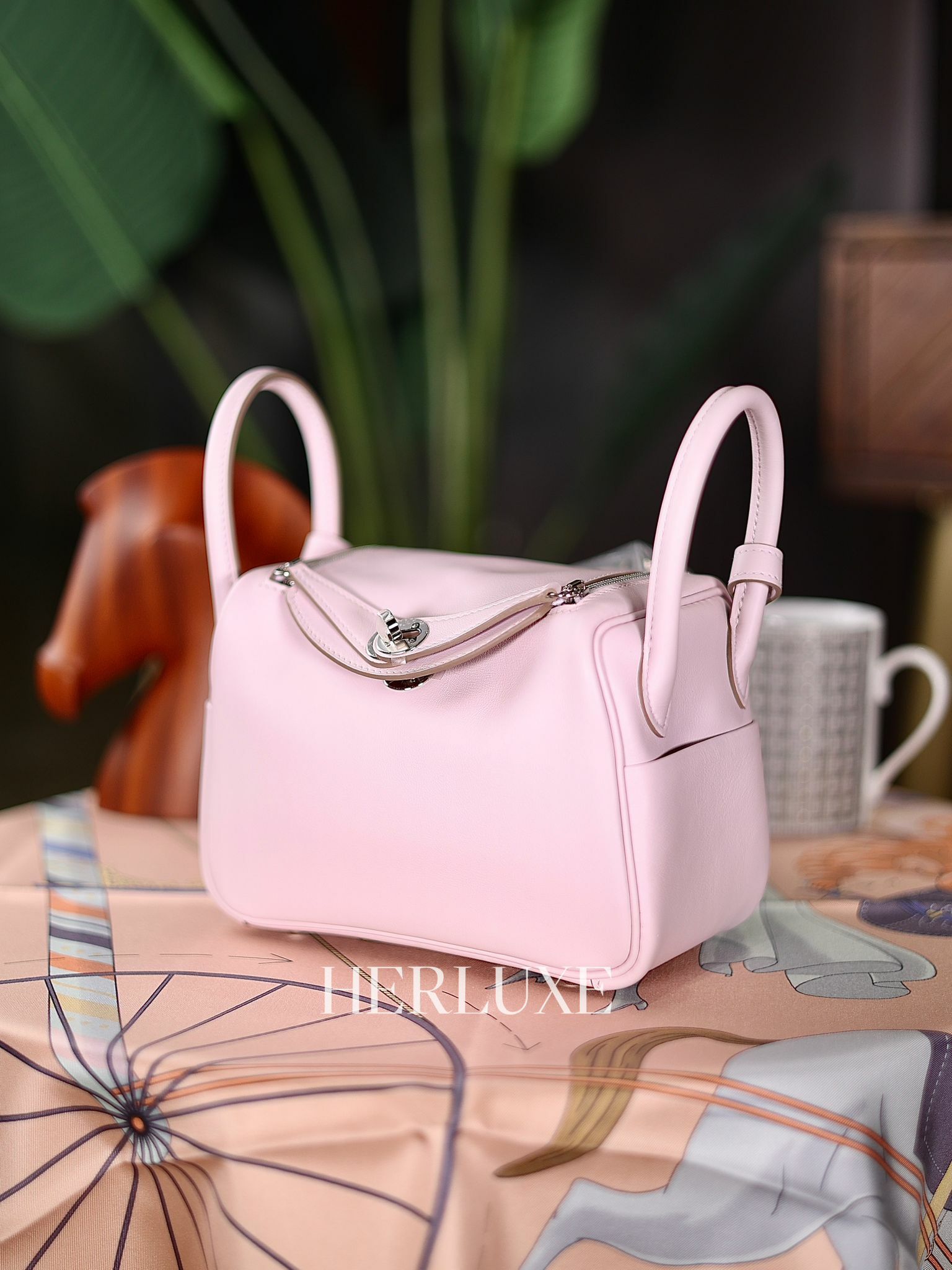 Lindy mini 09 mauve pale /37 gold ck swift B（一代：肩帶長100cm)