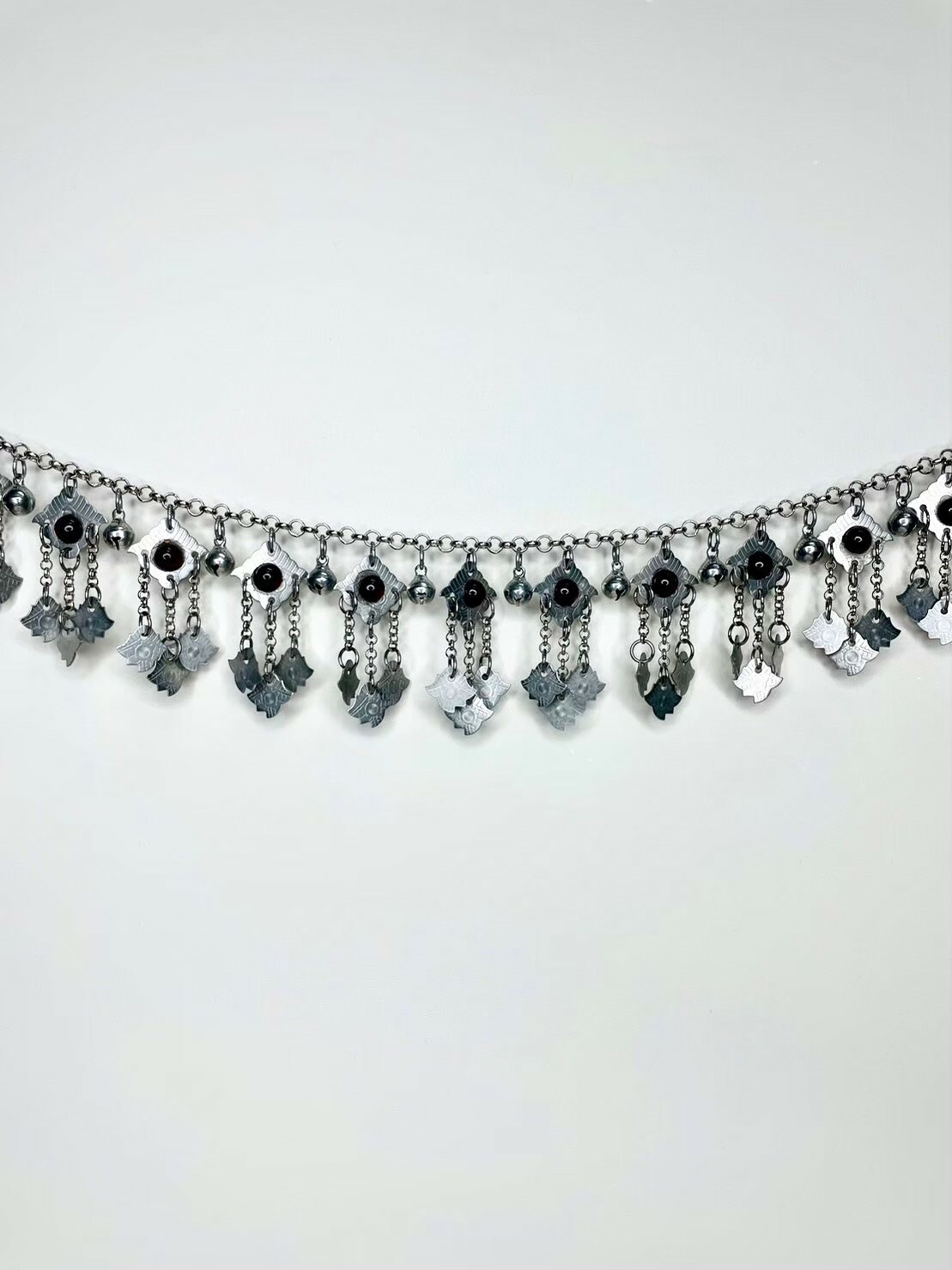 R15-(短)紅瑪瑙紋路雲葉片單層鈴鐺鏈條80cm