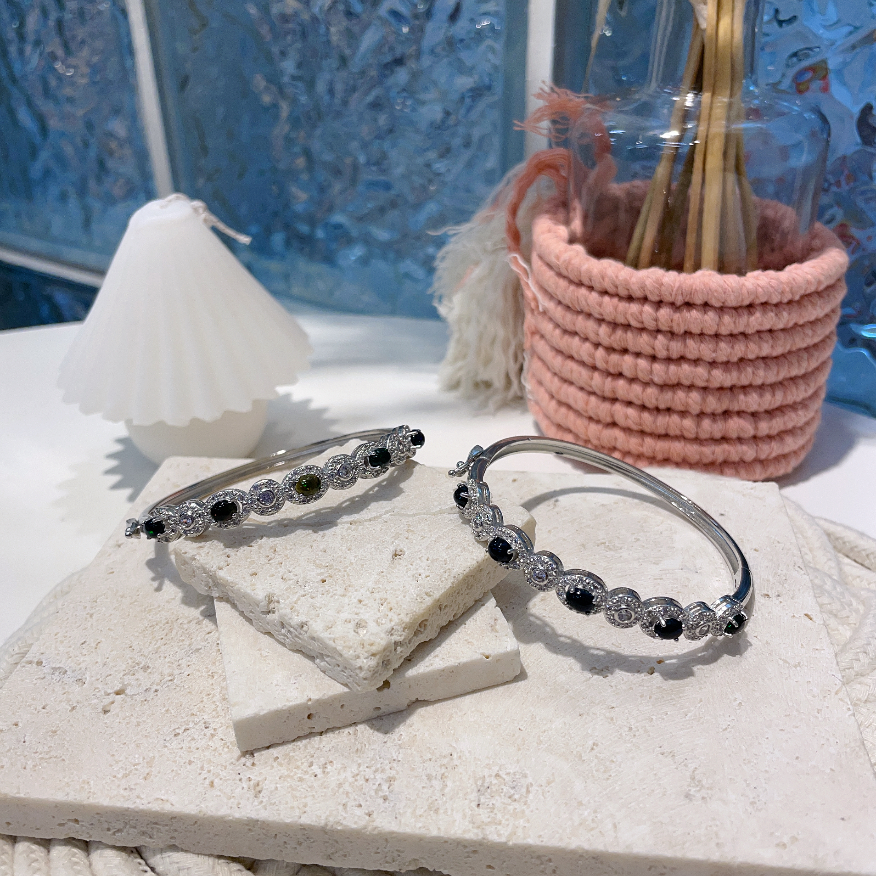 黑歐泊排晶手鈪