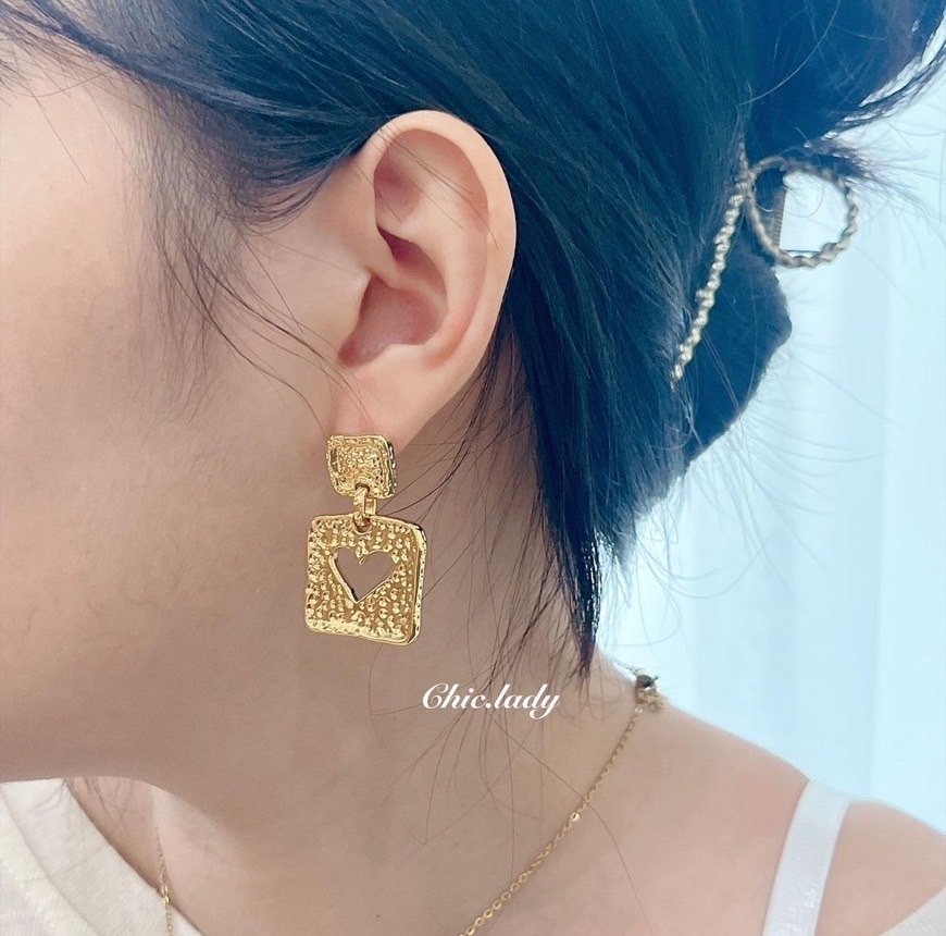 Earrings | 空心