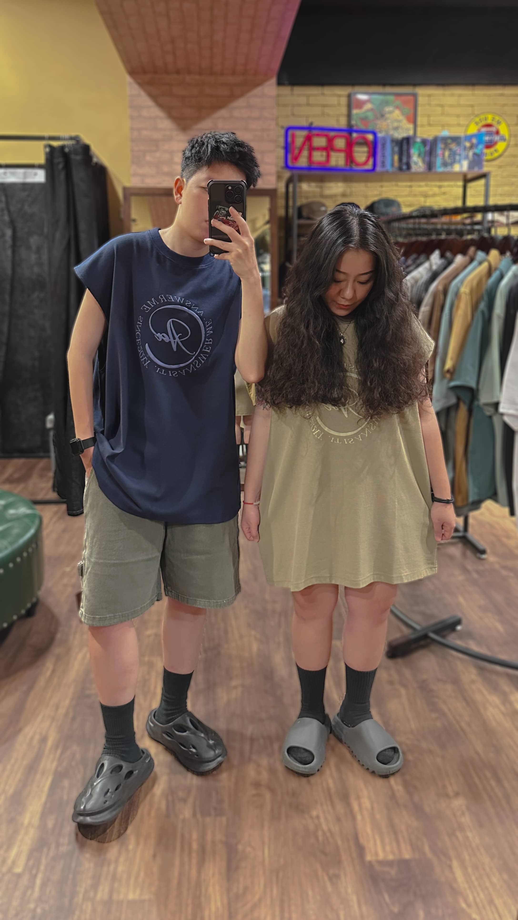 發泡字母華夫格背心