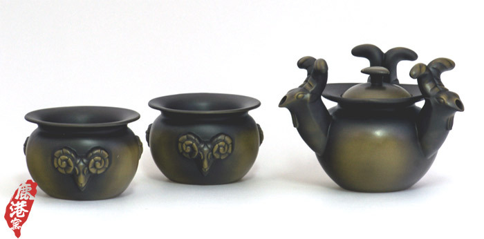 鹿港窯禮品館│意象紫砂茶具組一壺二杯【三羊開泰】禮盒